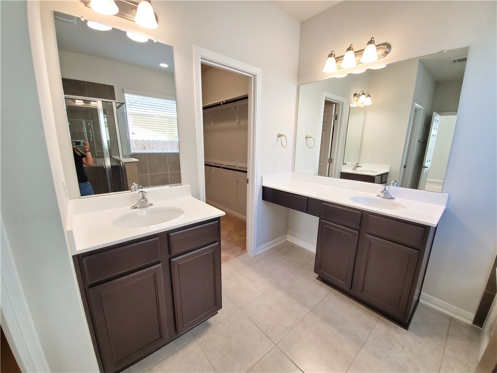 813 Fortrose Terrace, Pflugerville, TX, 78660 | 5893249 | Realty Texas LLC