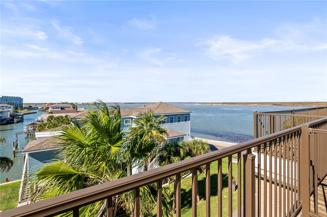 631 Channelview Drive, Channelview Condos 315, Port Aransas, TX, 78373 | 467255 | Realty Texas LLC