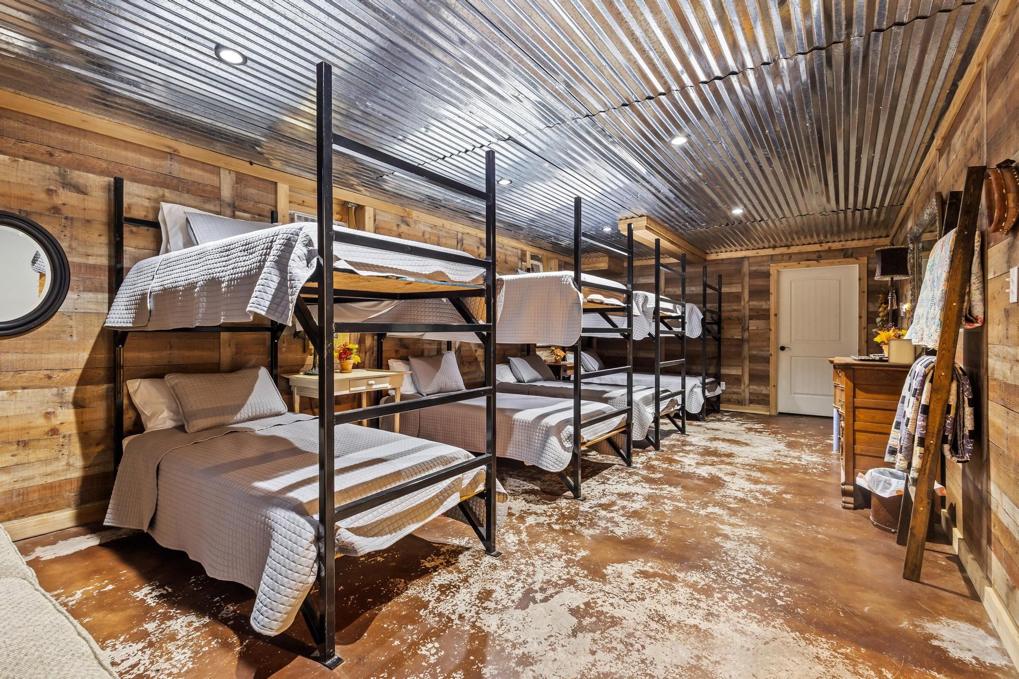 2321 County Rd 2100, Ivanhoe, TX, 75447 | 21121610 | Realty Texas LLC