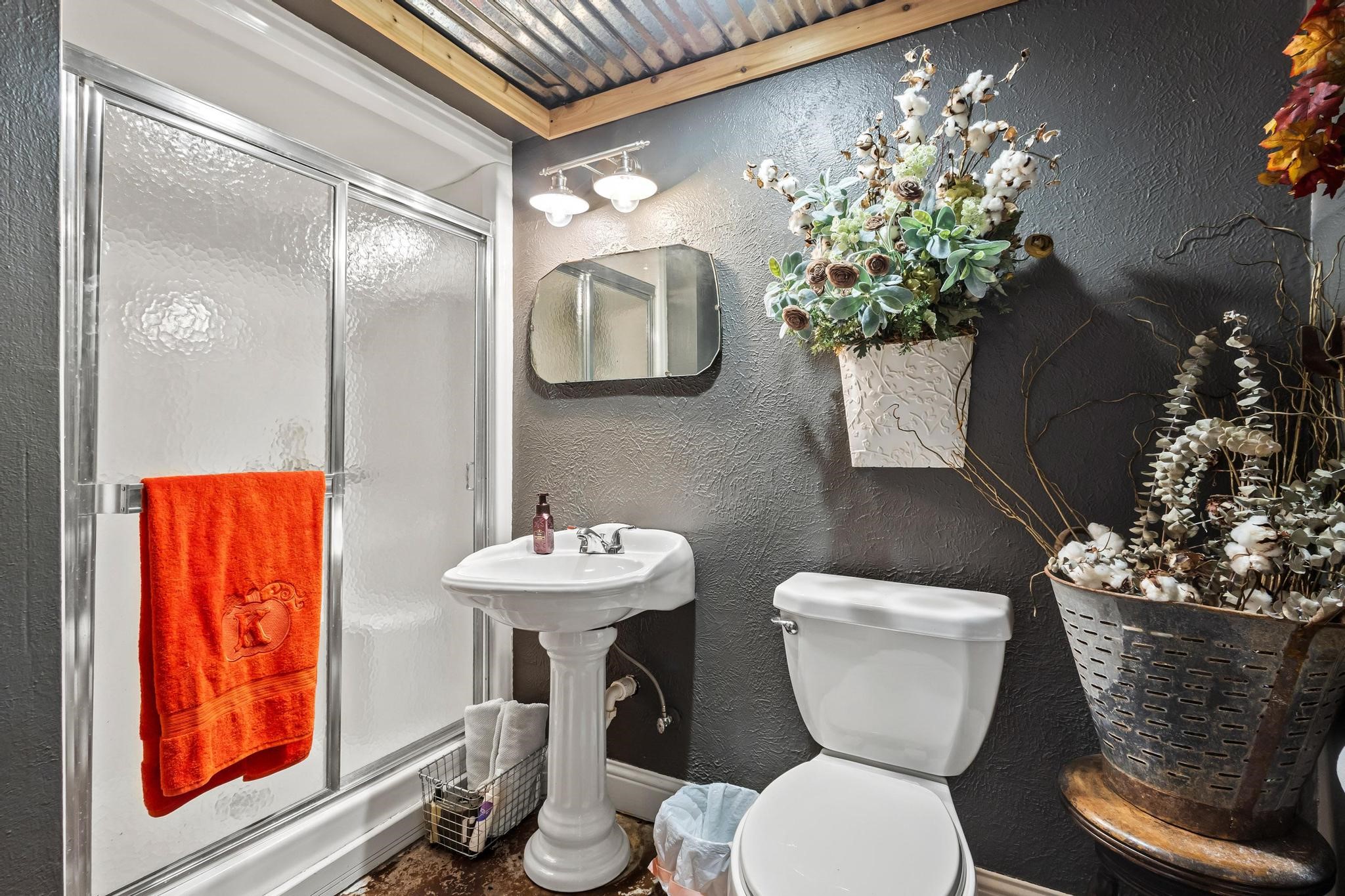 2321 County Rd 2100, Ivanhoe, TX, 75447 | 21121610 | Realty Texas LLC