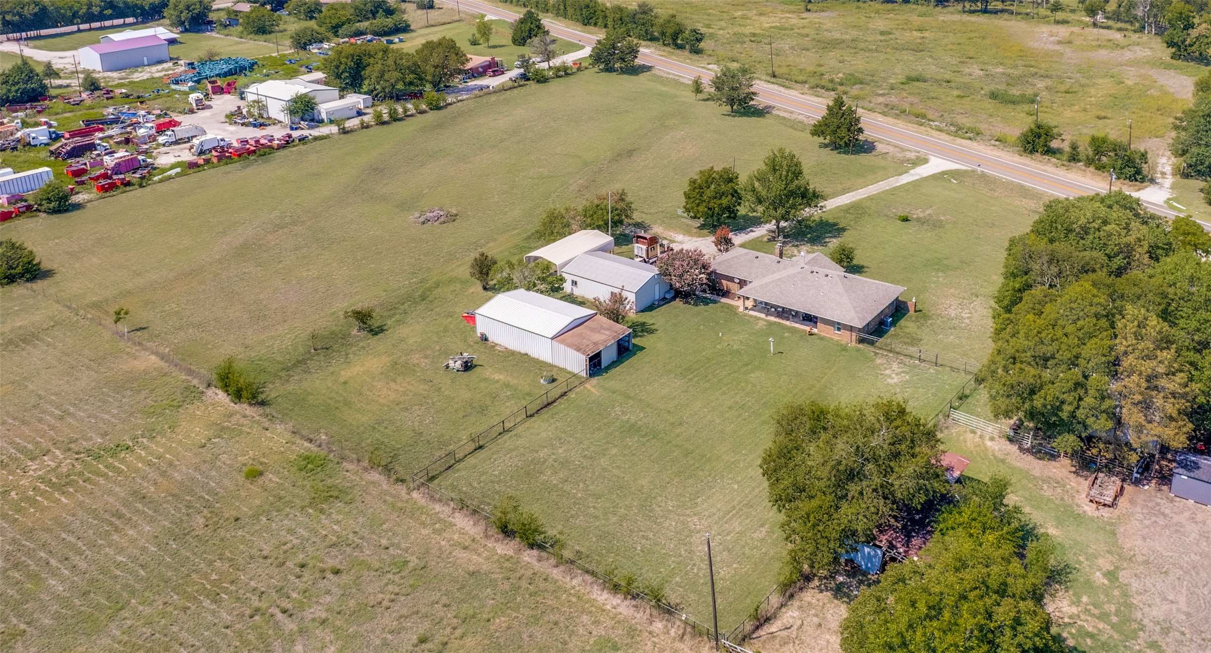 903 W Houston Street, Anna, TX, 75409 | 21121721 | Realty Texas LLC