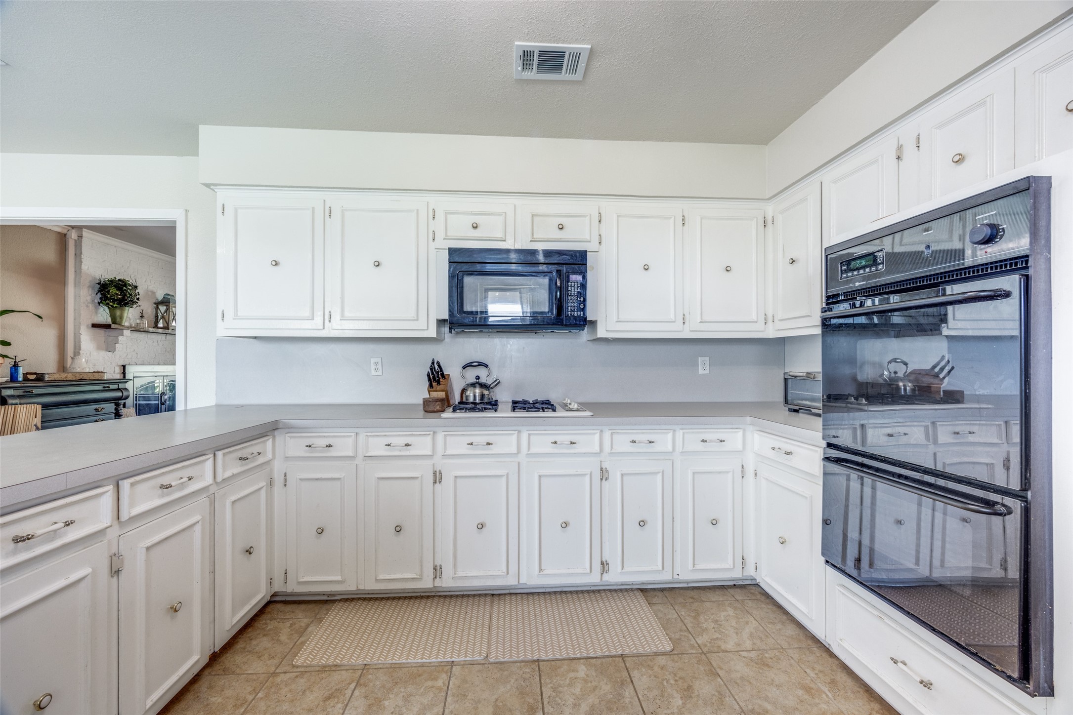 903 W Houston Street, Anna, TX, 75409 | 21121721 | Realty Texas LLC