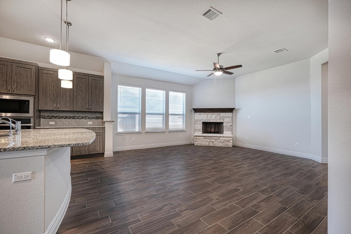 126 Russet Trail, Georgetown, TX, 78628 | 5191190 | Realty Texas LLC