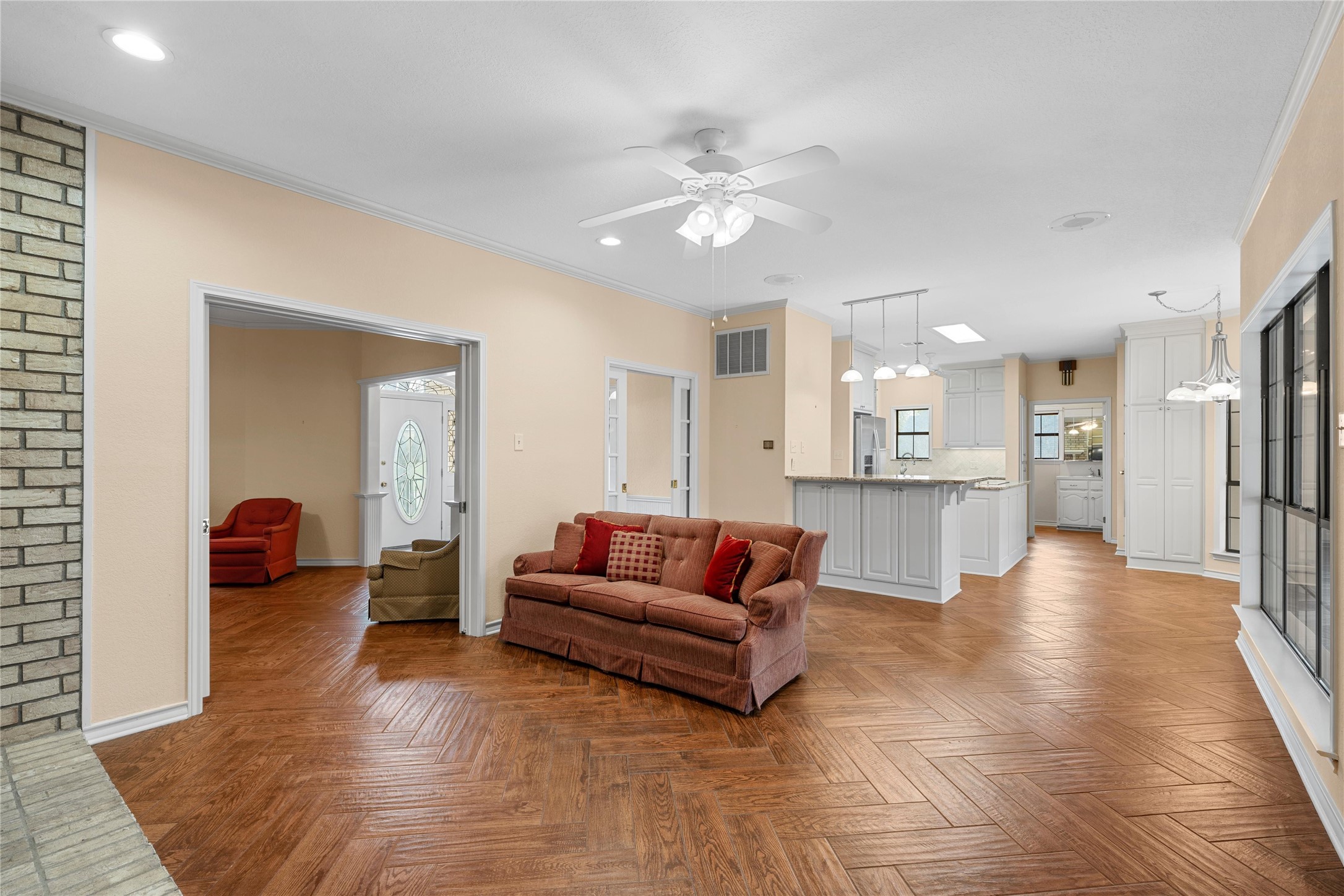 2510 OAK RIDGE, Clifton, TX, 76634 | 21123691 | Realty Texas LLC