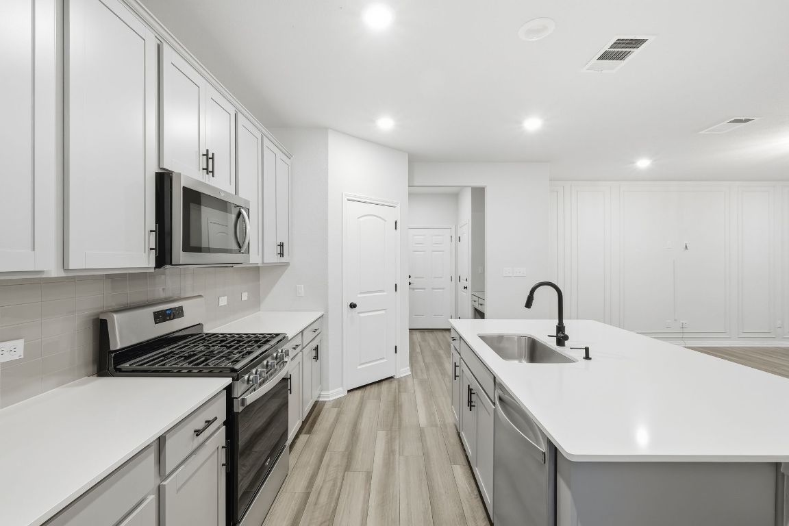 1941 Winston Way, Leander, TX, 78641 | 8226815 | Realty Texas LLC