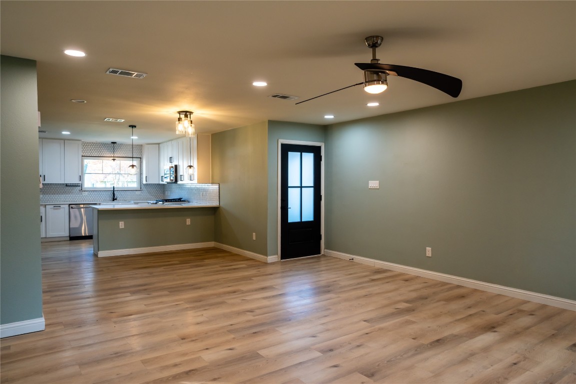 9828 Briar Ridge Drive, Austin, TX, 78748 | 6369280 | Realty Texas LLC