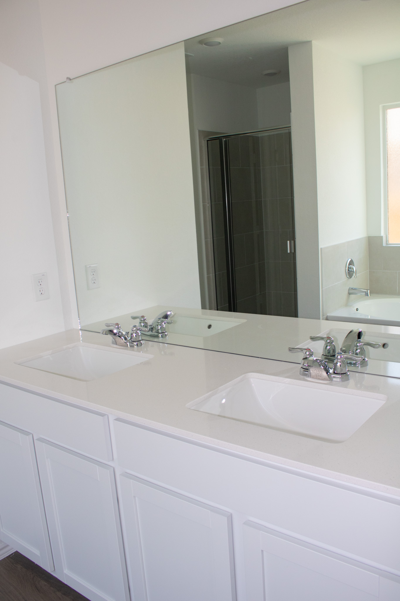 203 Donnington Drive, Hutto, TX, 78634 | 6556810 | Realty Texas LLC