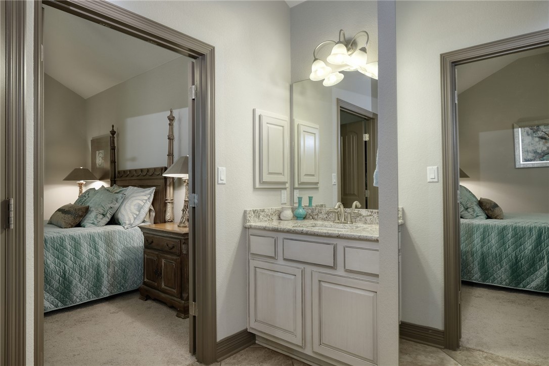 1239 Falling Hills DR, Georgetown, TX, 78628 | 3245100 | Realty Texas LLC