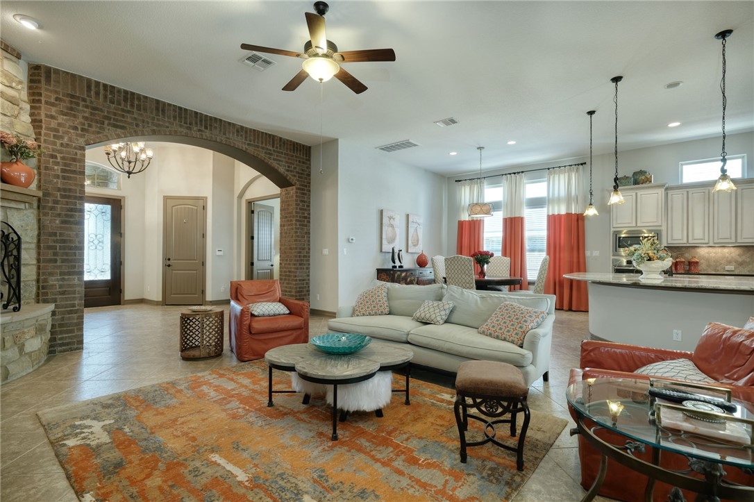 1239 Falling Hills DR, Georgetown, TX, 78628 | 3245100 | Realty Texas LLC