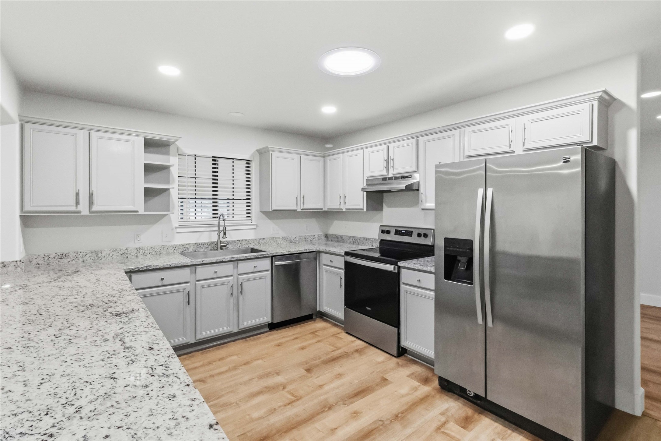 326 Pine View LOOP, Bastrop, TX, 78602 | 3414913 | Realty Texas LLC