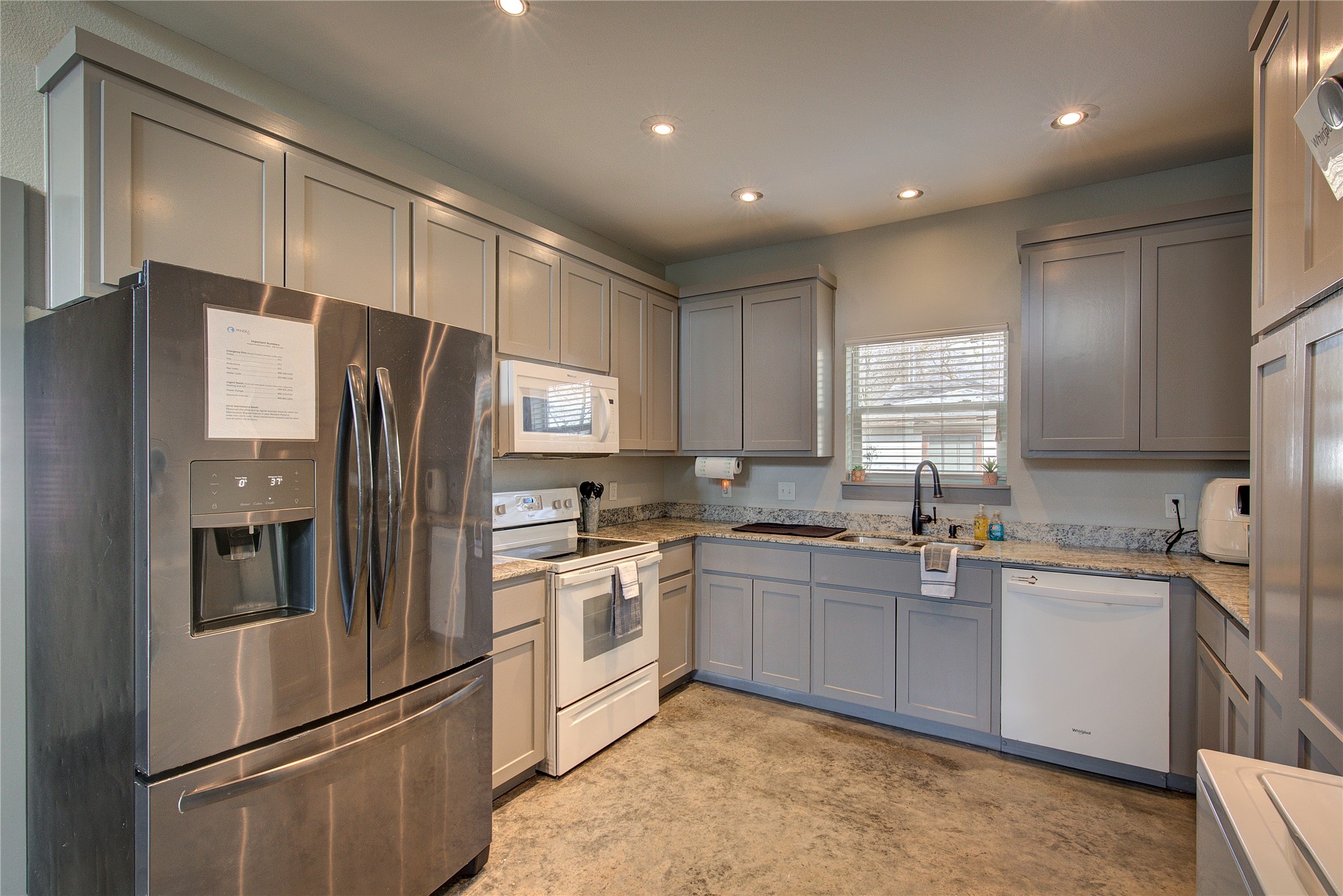 600 Maple Street, Commerce, TX, 75428 | 21147802 | Realty Texas LLC