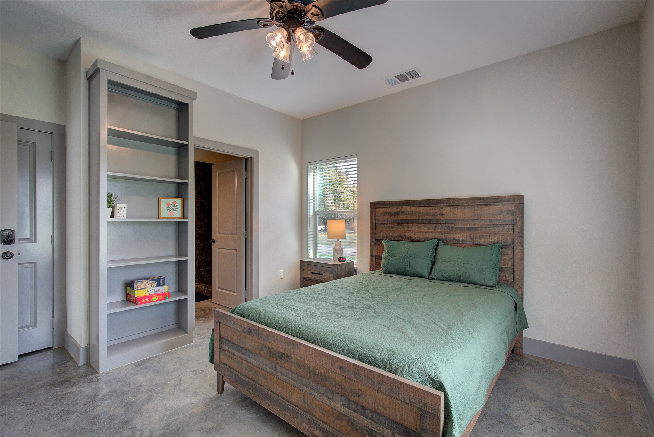 600 Maple Street, Commerce, TX, 75428 | 21147802 | Realty Texas LLC