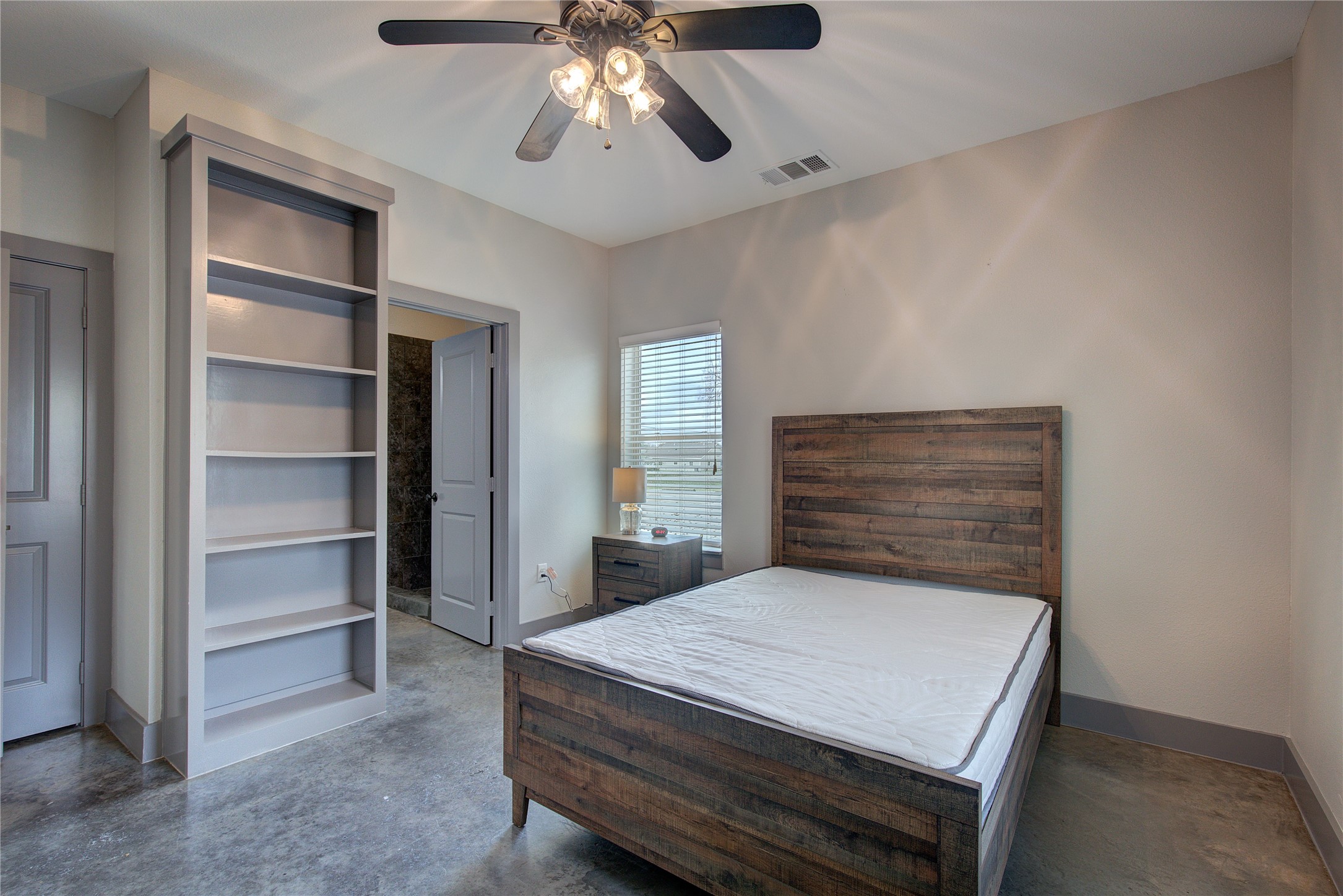 600 Maple Street, Commerce, TX, 75428 | 21147802 | Realty Texas LLC