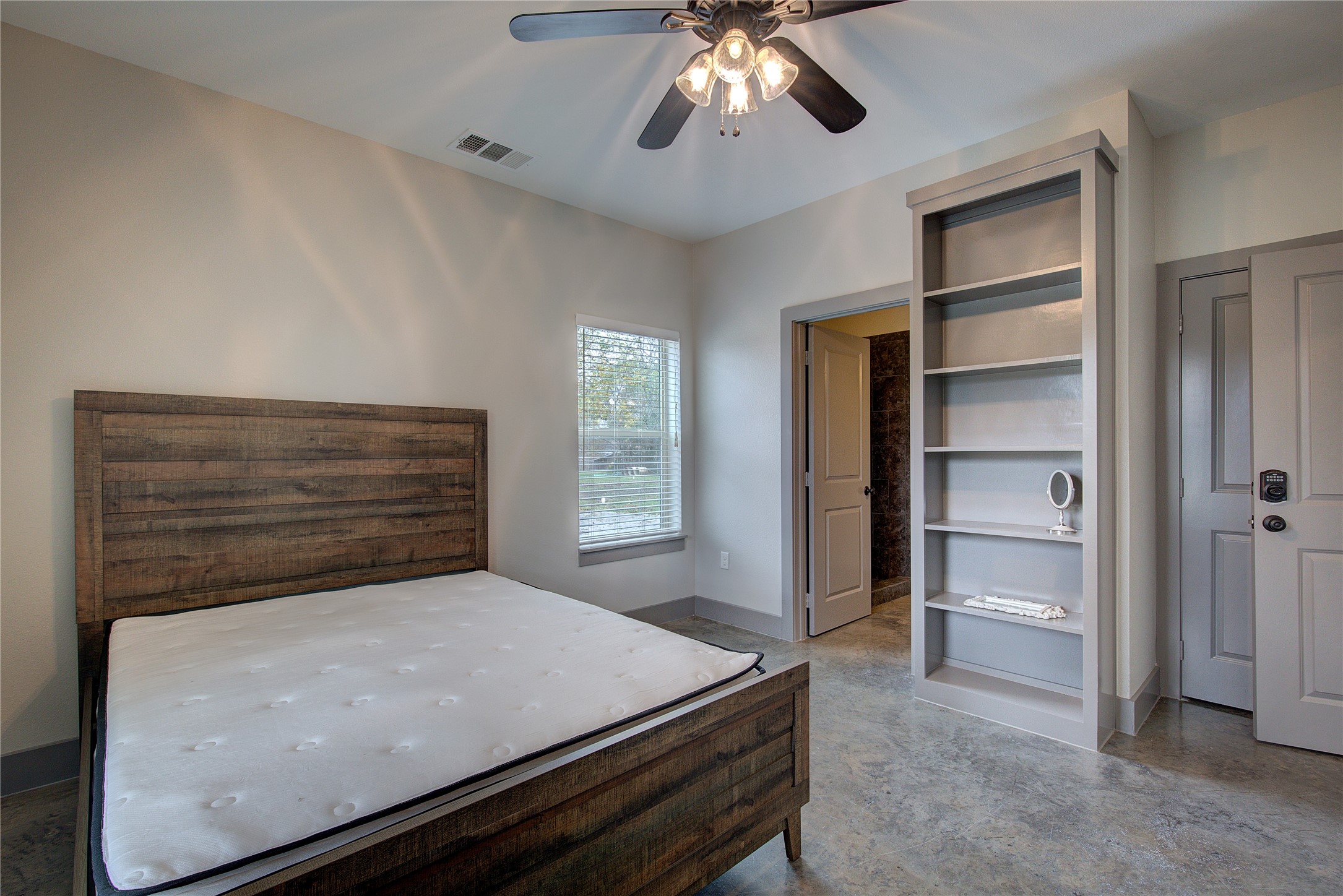 600 Maple Street, Commerce, TX, 75428 | 21147802 | Realty Texas LLC