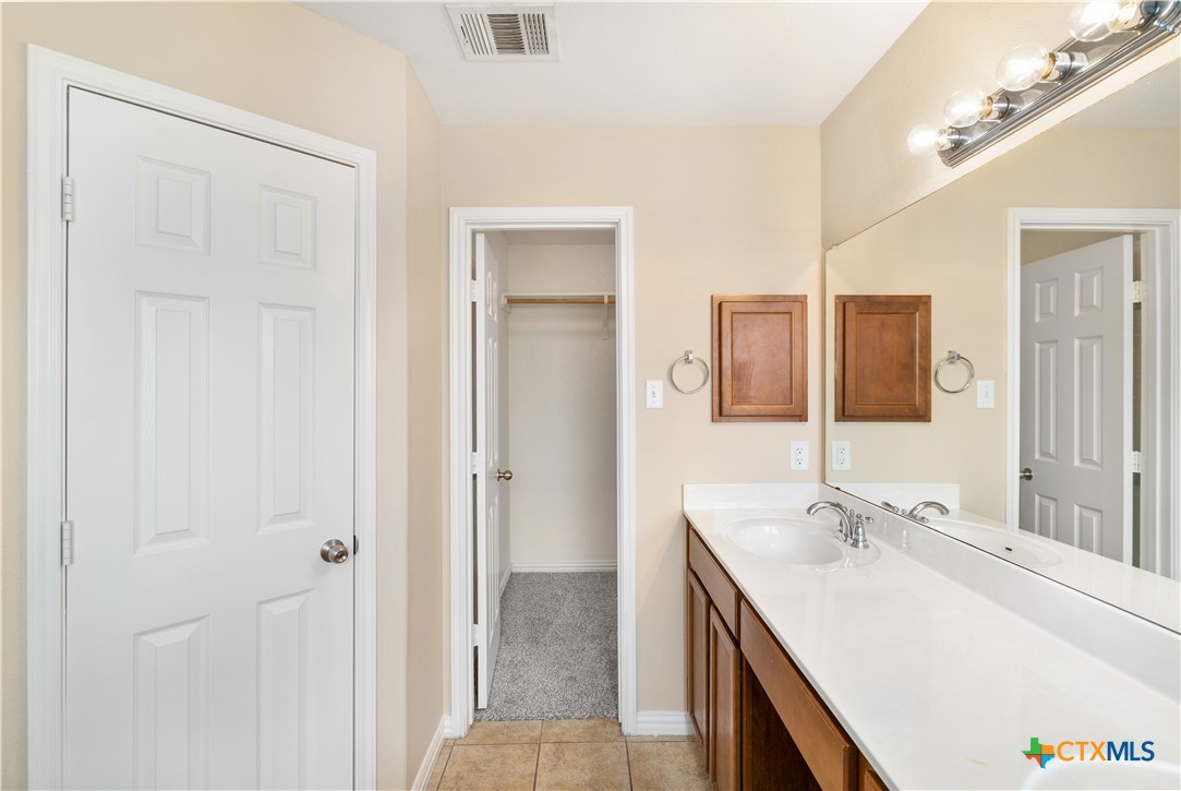 6003 Flag Stone Drive, Killeen, TX, 76542 | 601268 | Realty Texas LLC