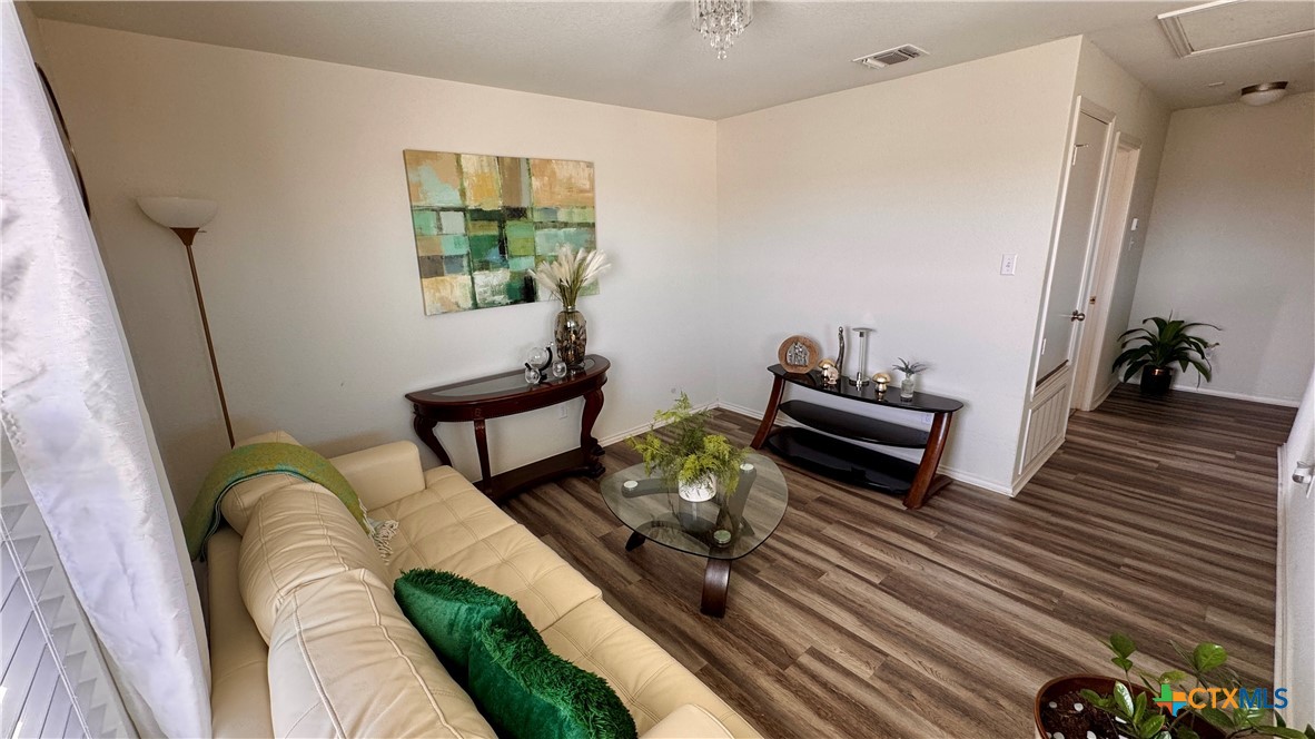 426 Eves Necklace Drive, Buda, TX, 78610 | 601533 | Realty Texas LLC