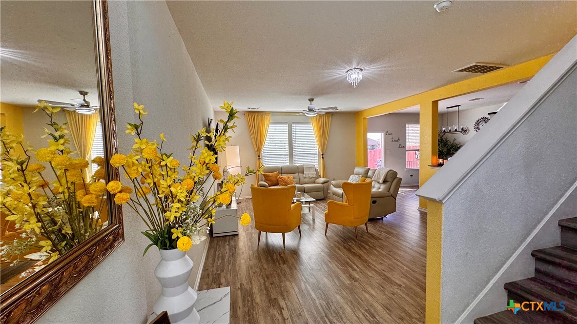 426 Eves Necklace Drive, Buda, TX, 78610 | 601533 | Realty Texas LLC