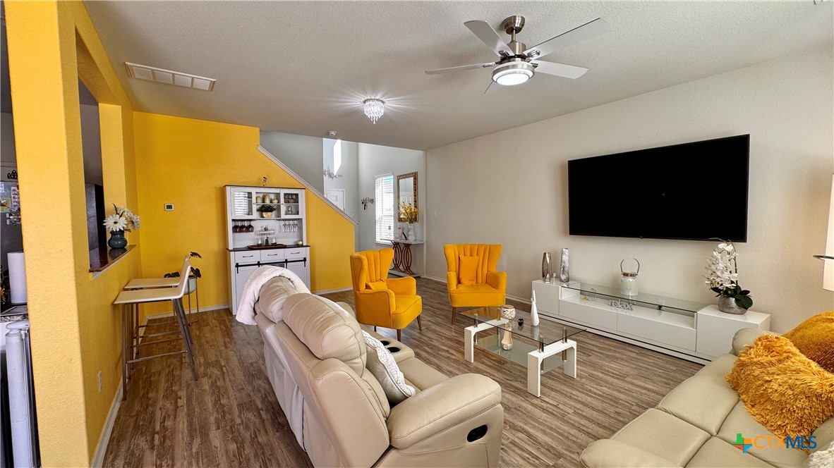 426 Eves Necklace Drive, Buda, TX, 78610 | 601533 | Realty Texas LLC