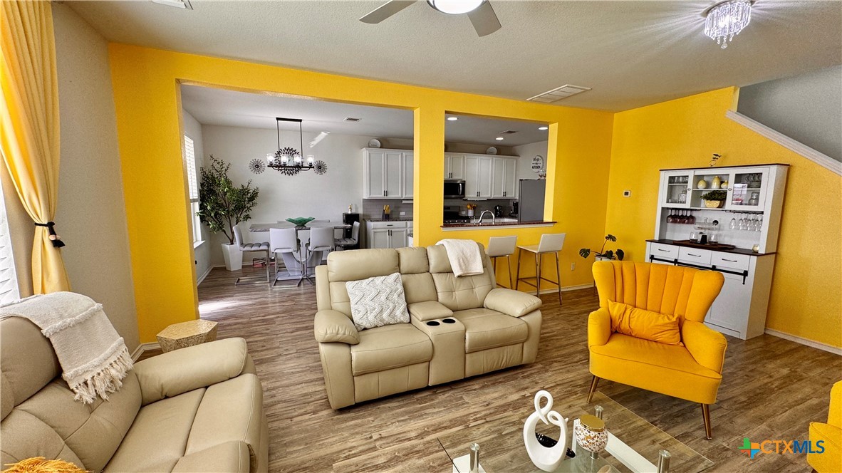 426 Eves Necklace Drive, Buda, TX, 78610 | 601533 | Realty Texas LLC