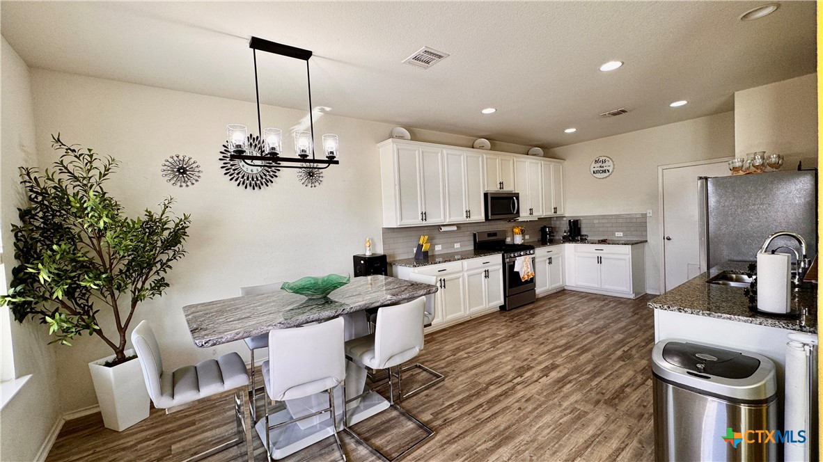 426 Eves Necklace Drive, Buda, TX, 78610 | 601533 | Realty Texas LLC