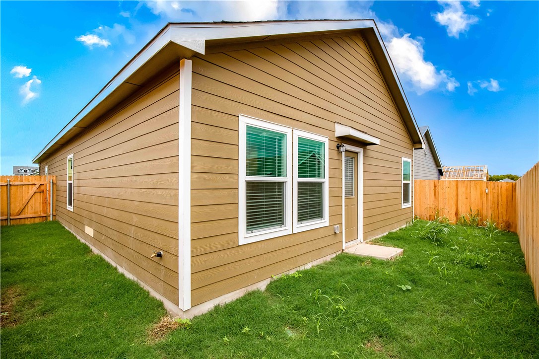 328 Mica TRL, Maxwell, TX, 78656 | 4362660 | Realty Texas LLC