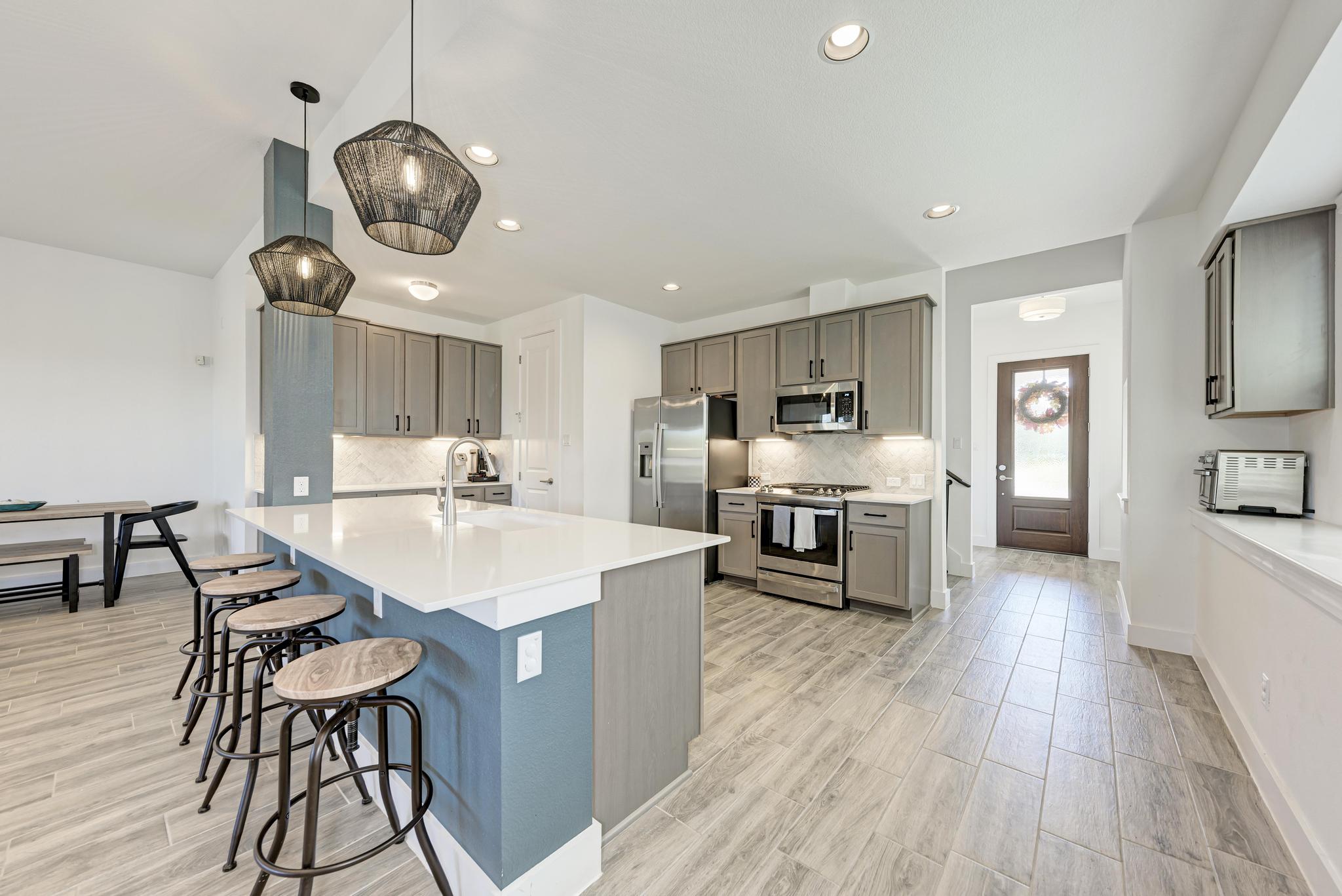 521 Elm Green ST, Hutto, TX, 78634 | 7045596 | Realty Texas LLC