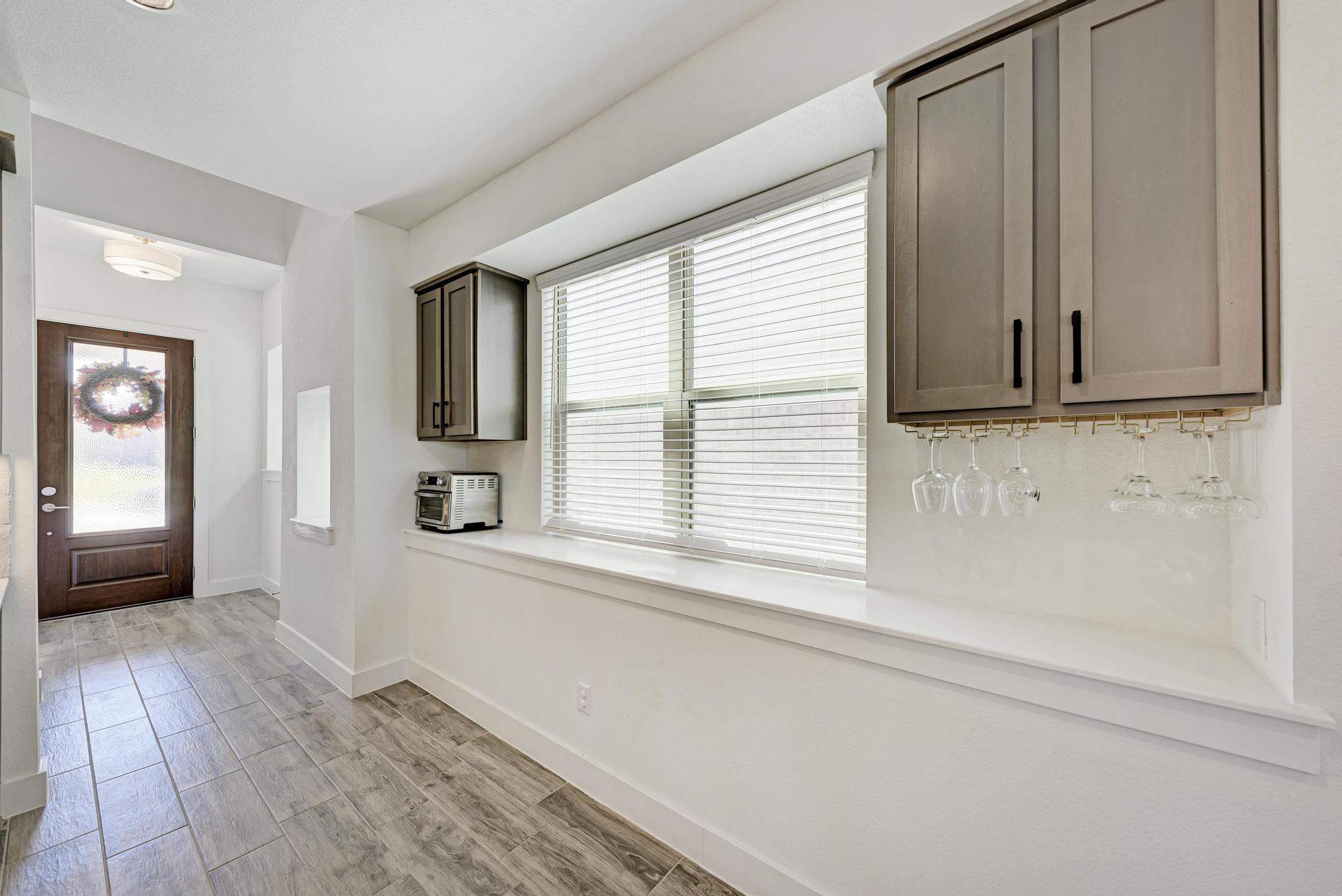 521 Elm Green ST, Hutto, TX, 78634 | 7045596 | Realty Texas LLC