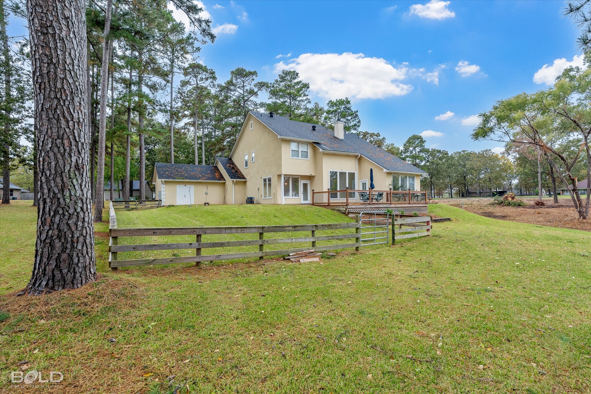 1663 Spencer Circle, Benton, LA, 71006 | 21154775 | Realty Texas LLC