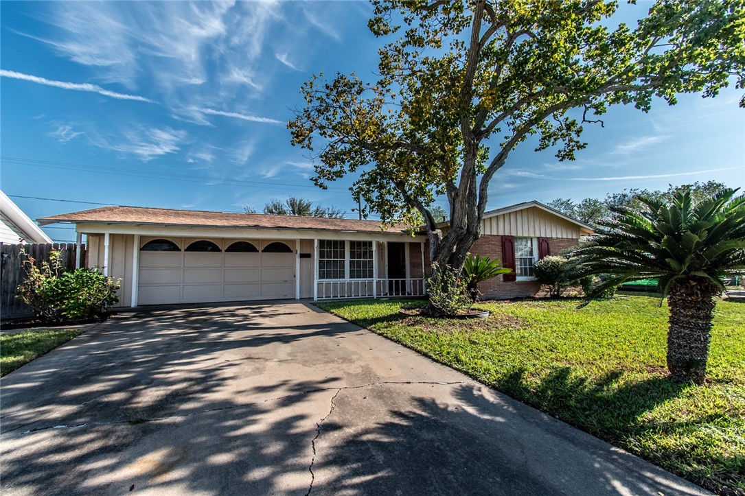 4822 Trinity Dr Drive, Corpus Christi, TX 78411 | MLS 470707| Realty Texas