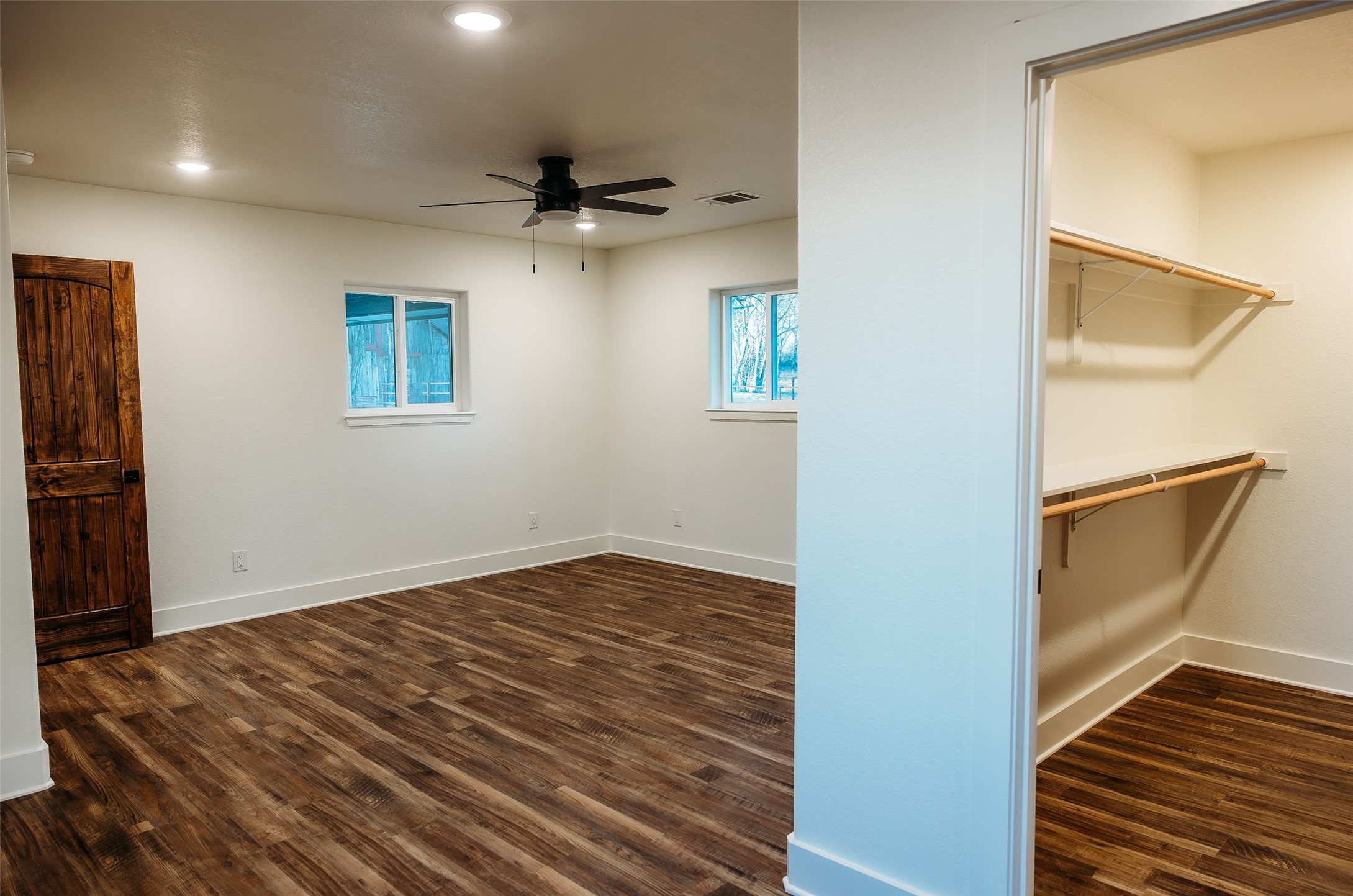 103 Main Street, Windom, TX, 75492 | 21167239 | Realty Texas LLC