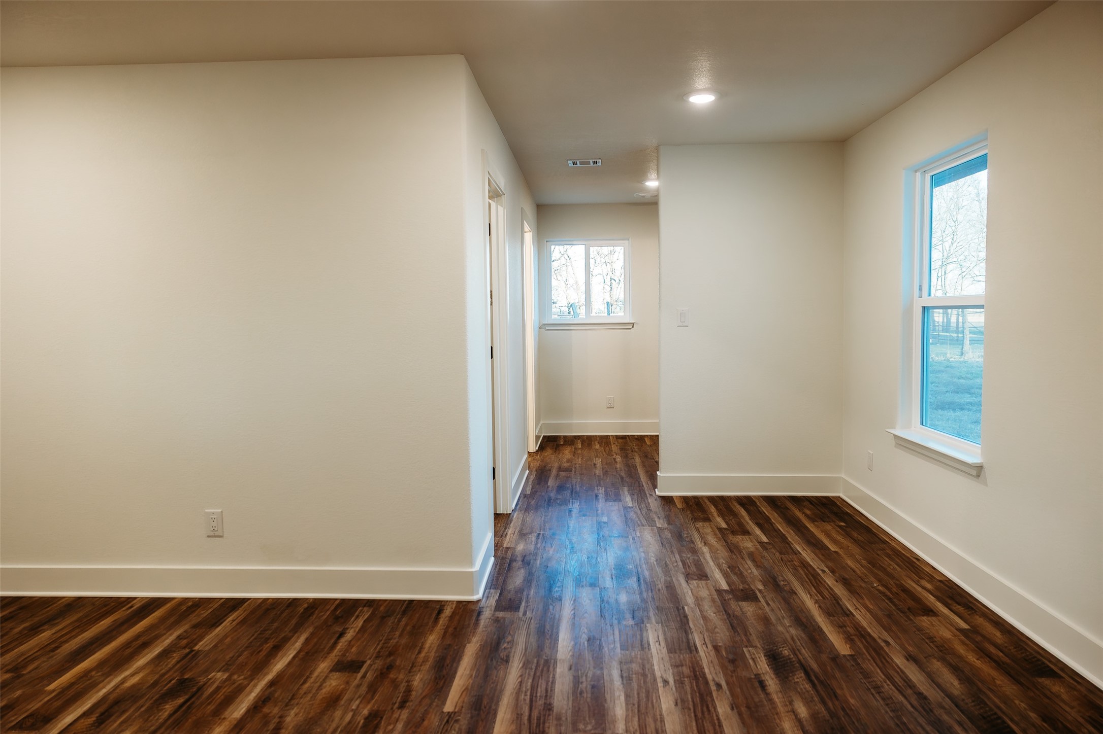 103 Main Street, Windom, TX, 75492 | 21167239 | Realty Texas LLC