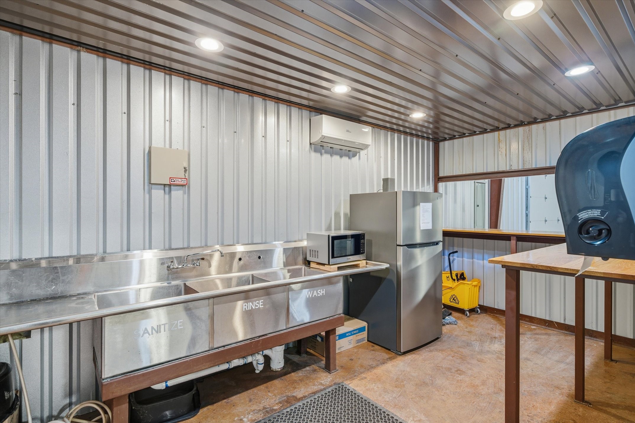 300 Quail, Van, TX, 75790 | 21167745 | Realty Texas LLC