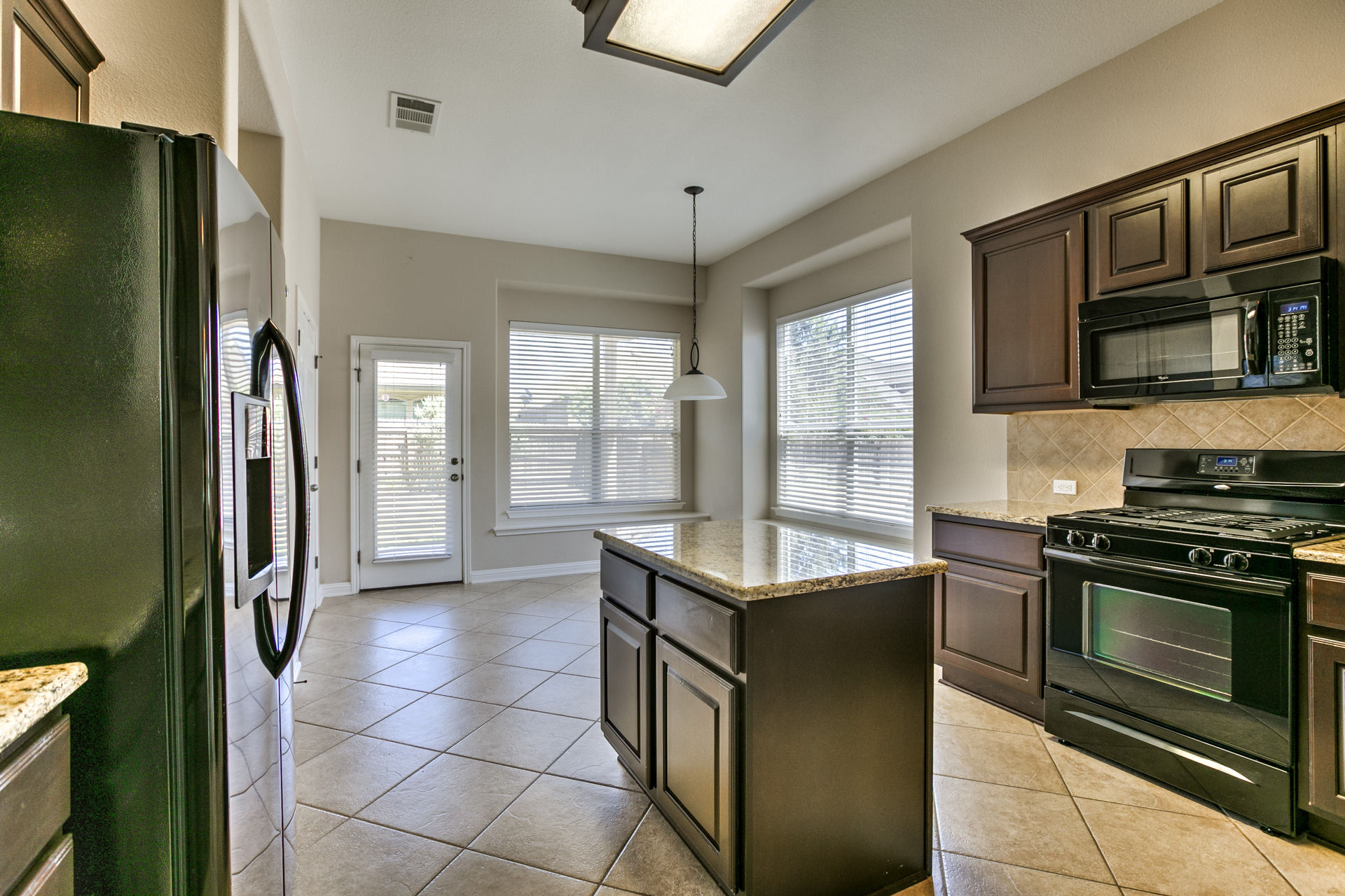 3667 Rosalina LOOP, Round Rock, TX, 78665 | 7570932 | Realty Texas LLC