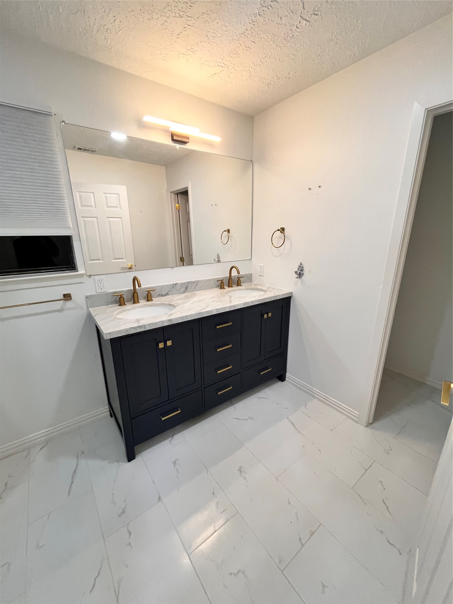 1710 Hill Top Lane, Kingwood, TX, 77339 | 88286004 | Realty Texas LLC