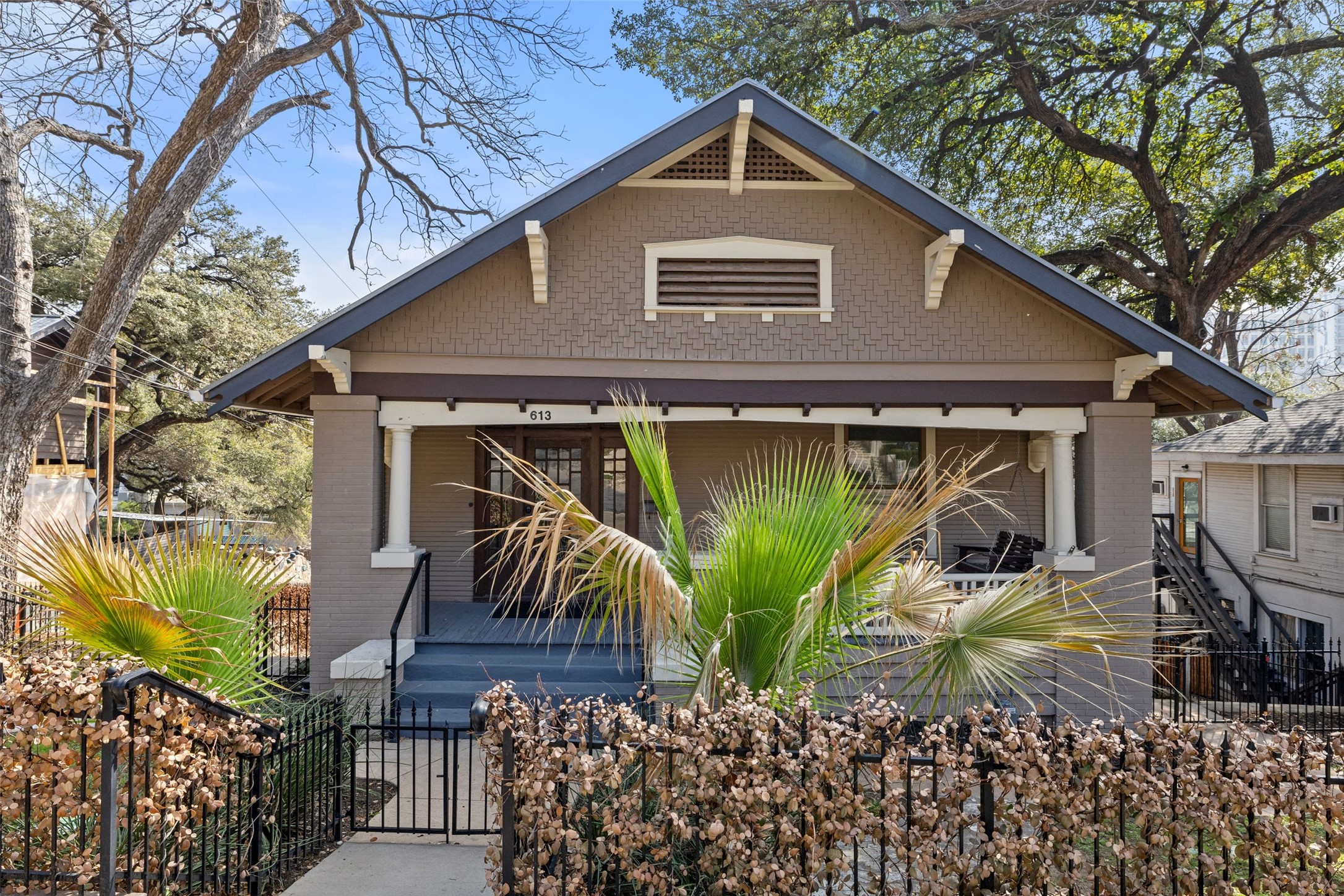 613 Baylor ST, Austin, TX, 78703 | 4040745 | Realty Texas LLC