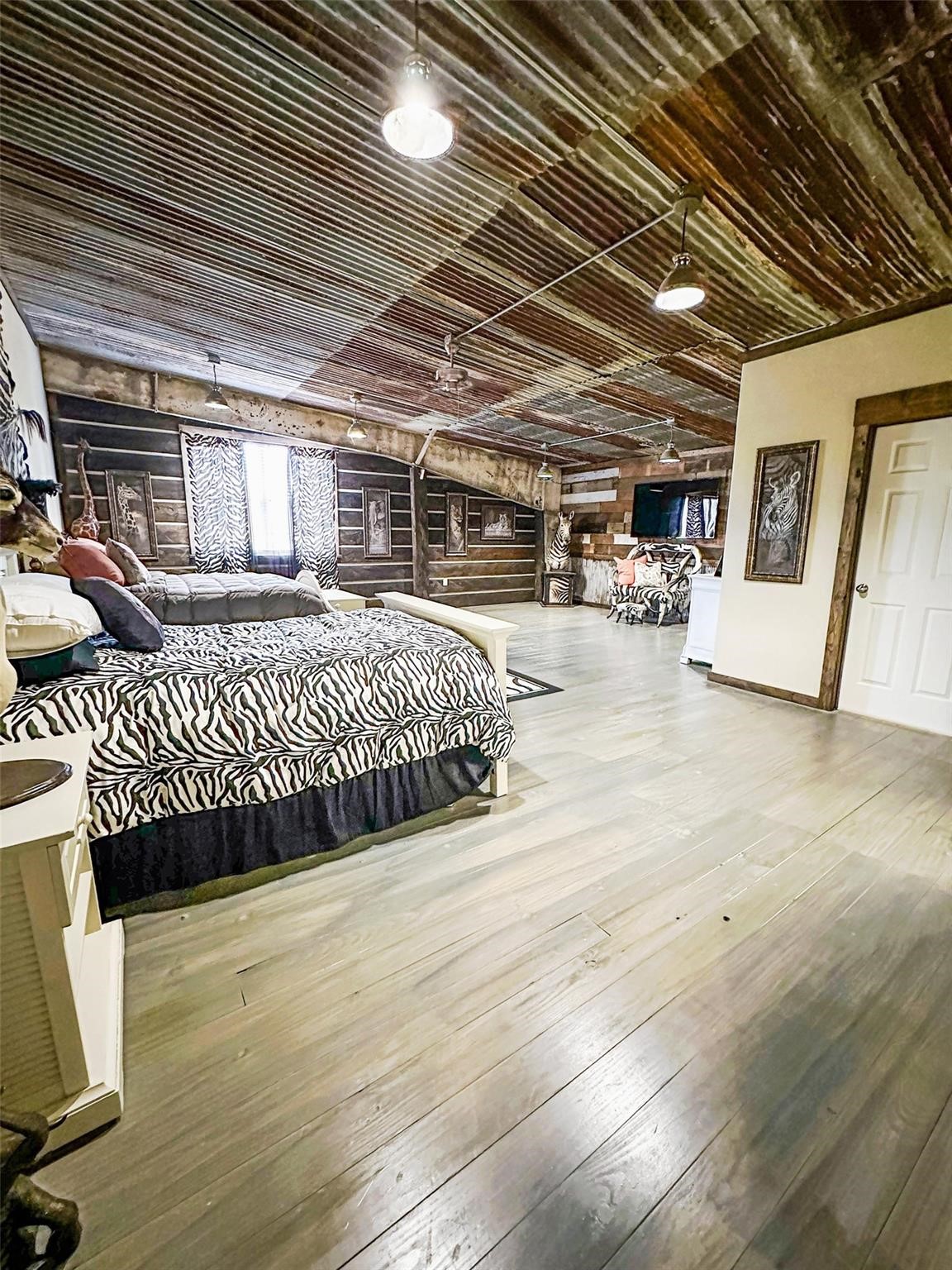 1990 Jim Harry Loop, Sunset, TX, 76270 | 21187635 | Realty Texas LLC