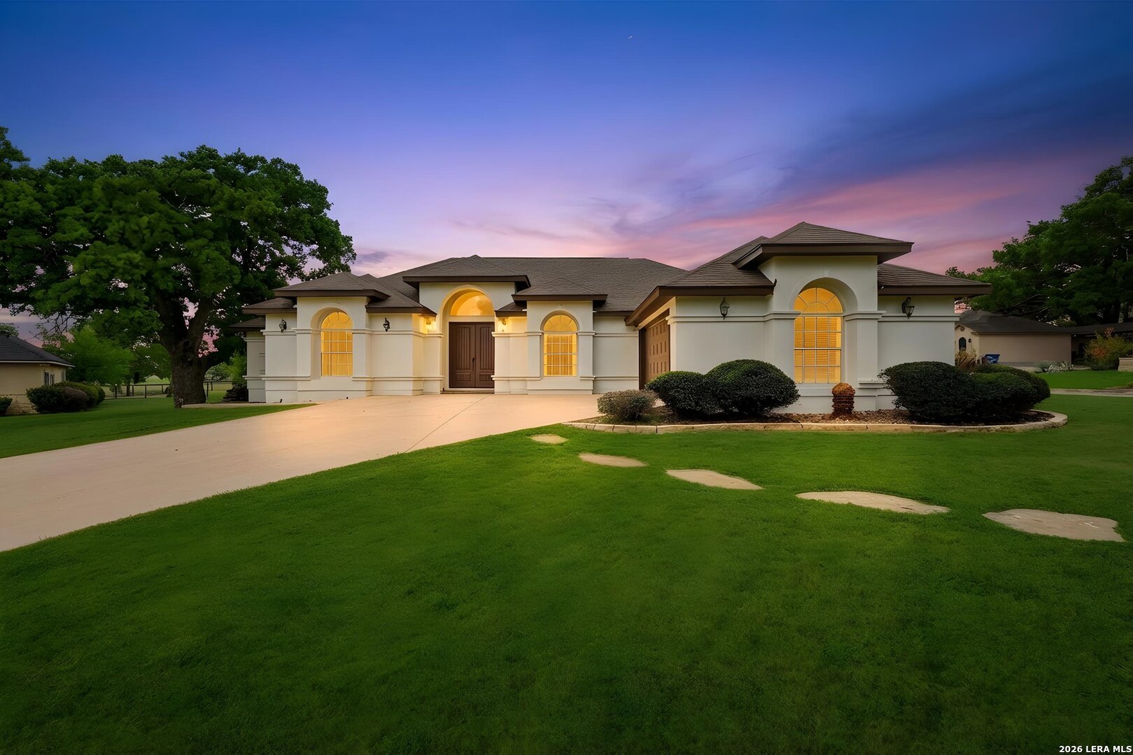 101 lynx, Devine, TX, 78016 | 1955175 | Realty Texas LLC