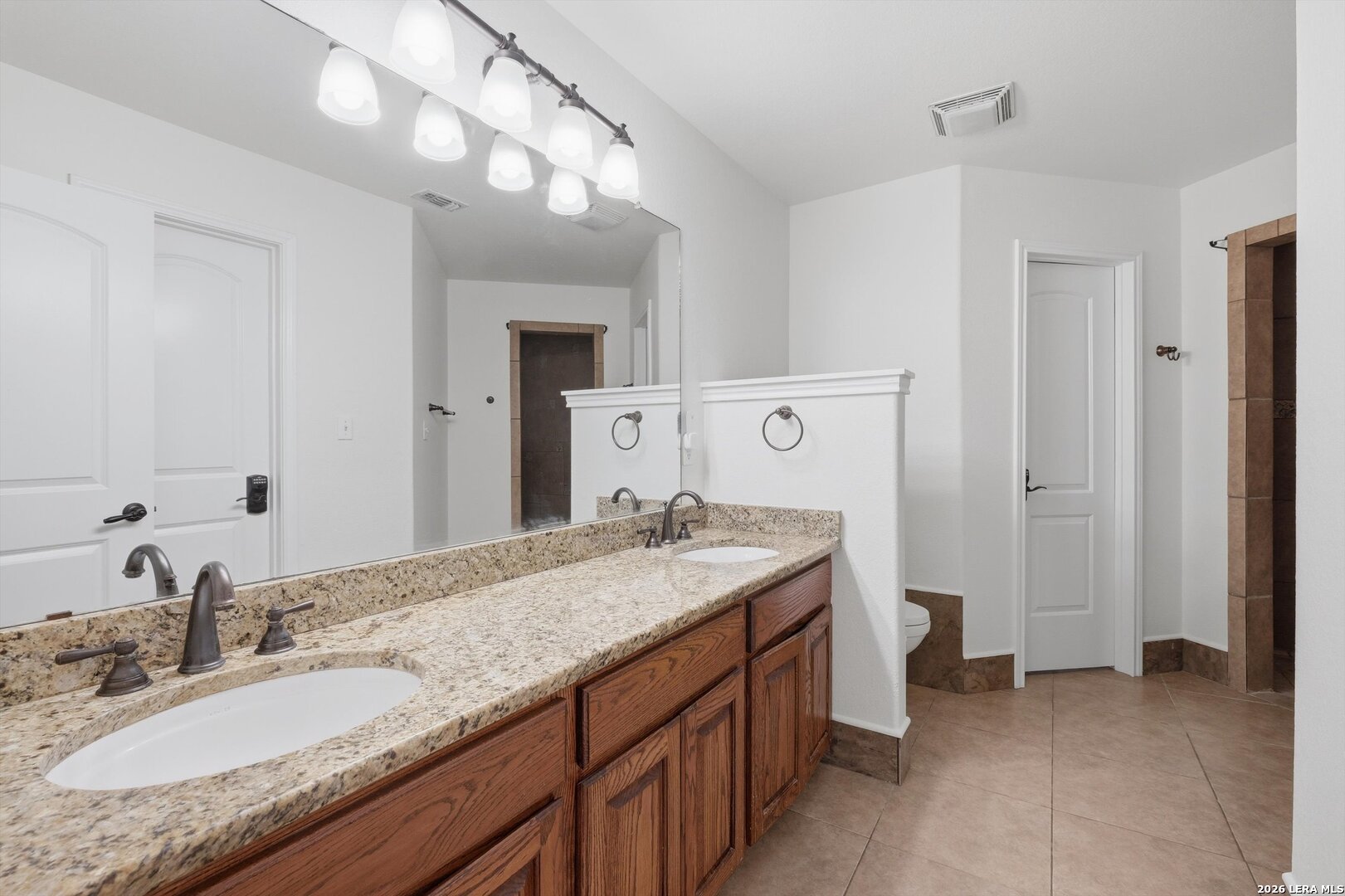 101 lynx, Devine, TX, 78016 | 1955175 | Realty Texas LLC