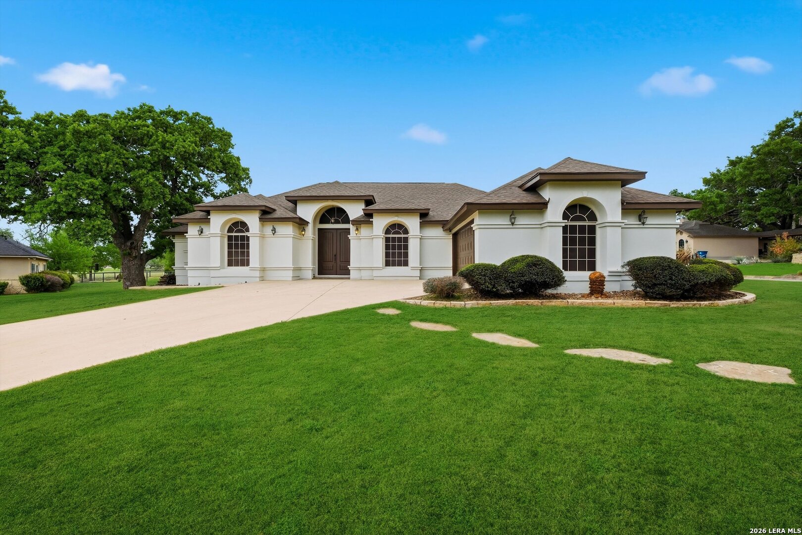 101 lynx, Devine, TX, 78016 | 1955175 | Realty Texas LLC