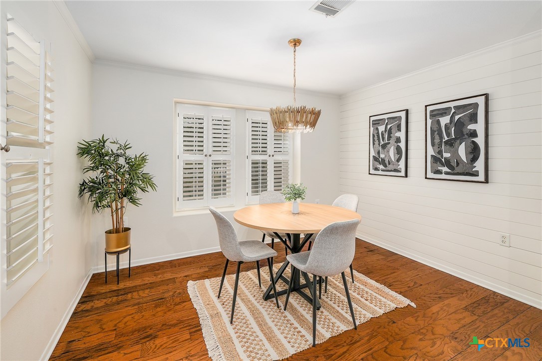 4607 Cedar Point Drive, Austin, TX, 78723 | 606679 | Realty Texas LLC