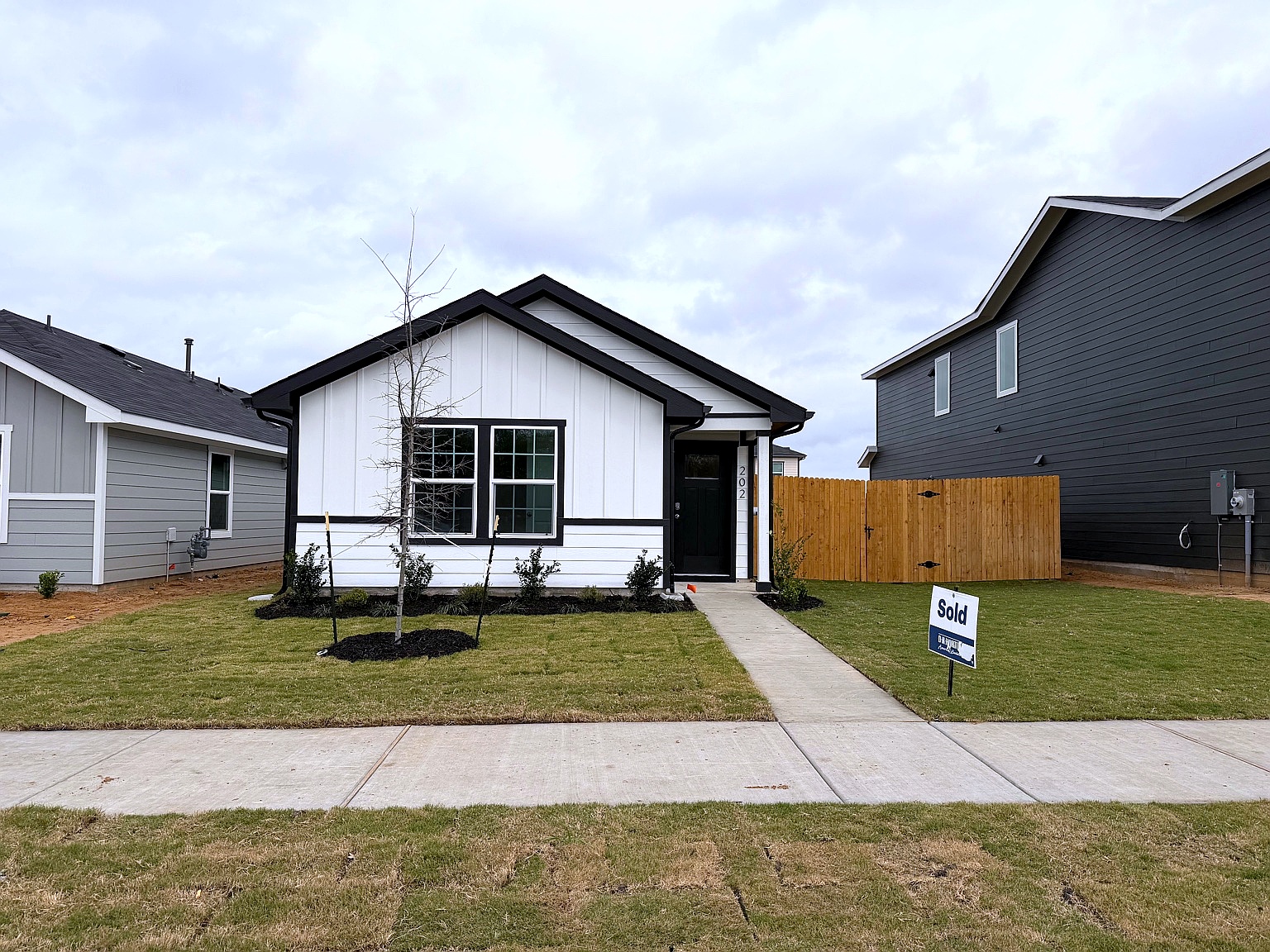 202 CONSTANZA TRL, Bastrop, TX, 78602 | 4567145 | Realty Texas LLC