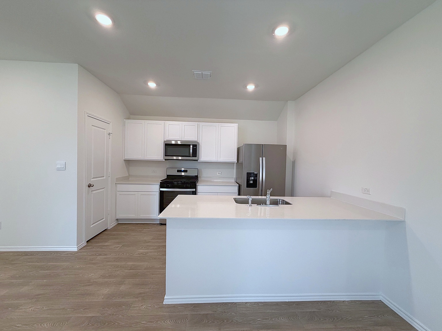 202 CONSTANZA TRL, Bastrop, TX, 78602 | 4567145 | Realty Texas LLC