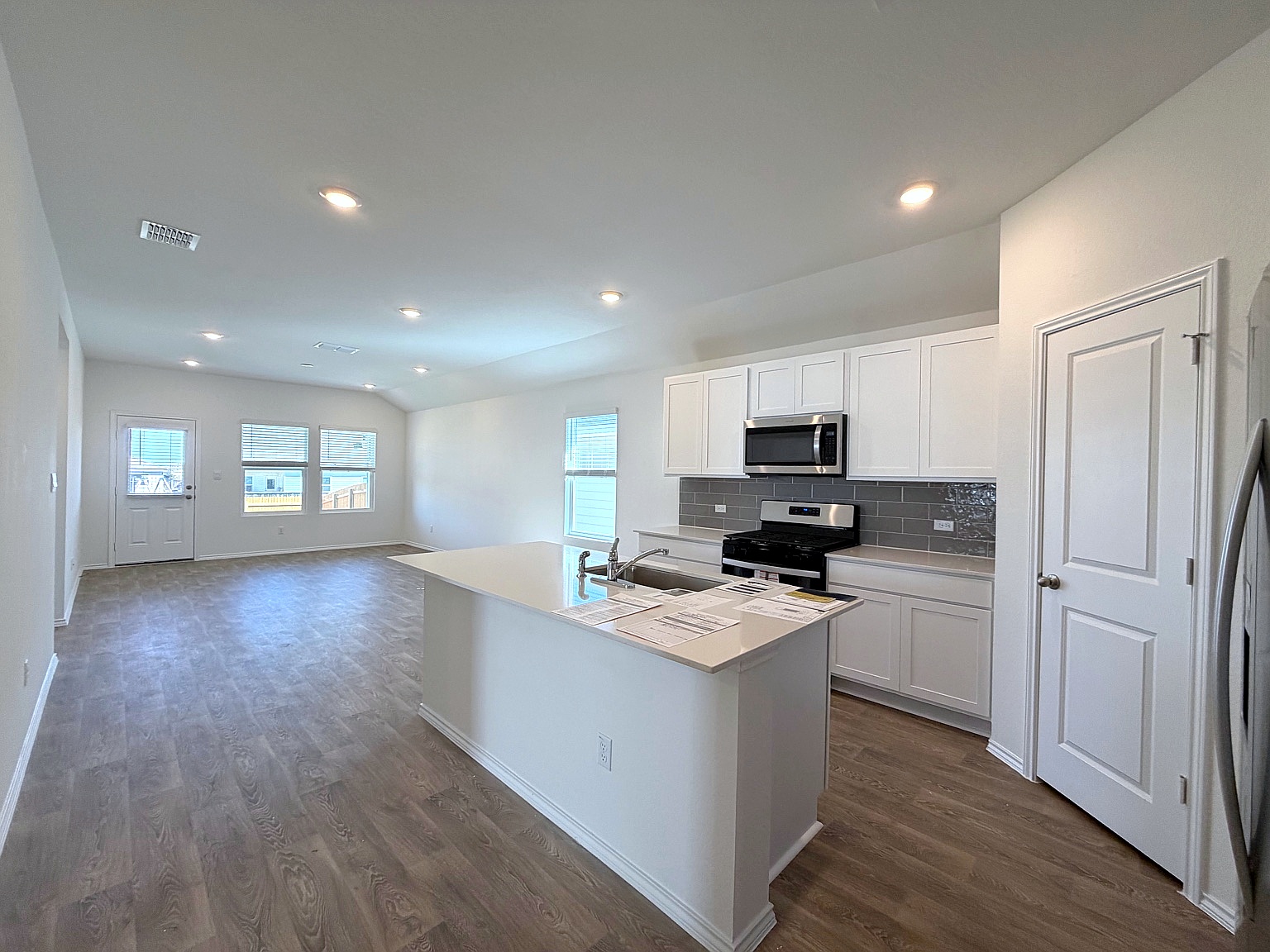 348 San Juan TRL, Bastrop, TX, 78602 | 1016030 | Realty Texas LLC