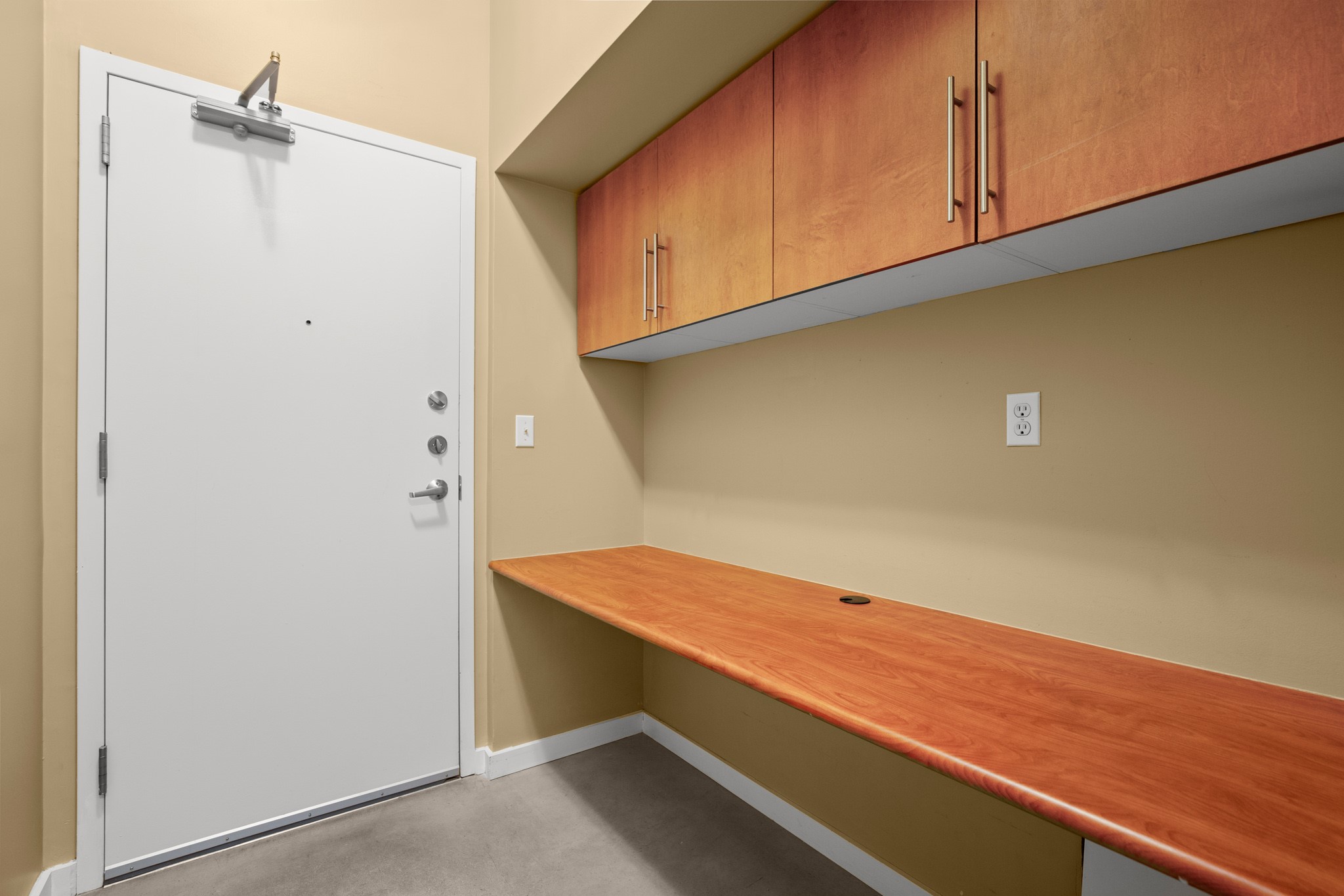 2235 E 6th ST 204, Austin, TX, 78702 | 2130819 | Realty Texas LLC