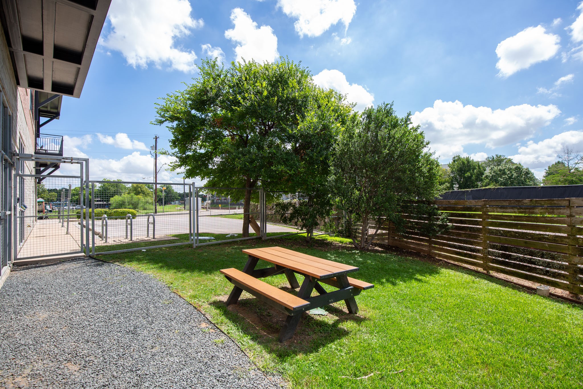 2235 E 6th ST 204, Austin, TX, 78702 | 2130819 | Realty Texas LLC