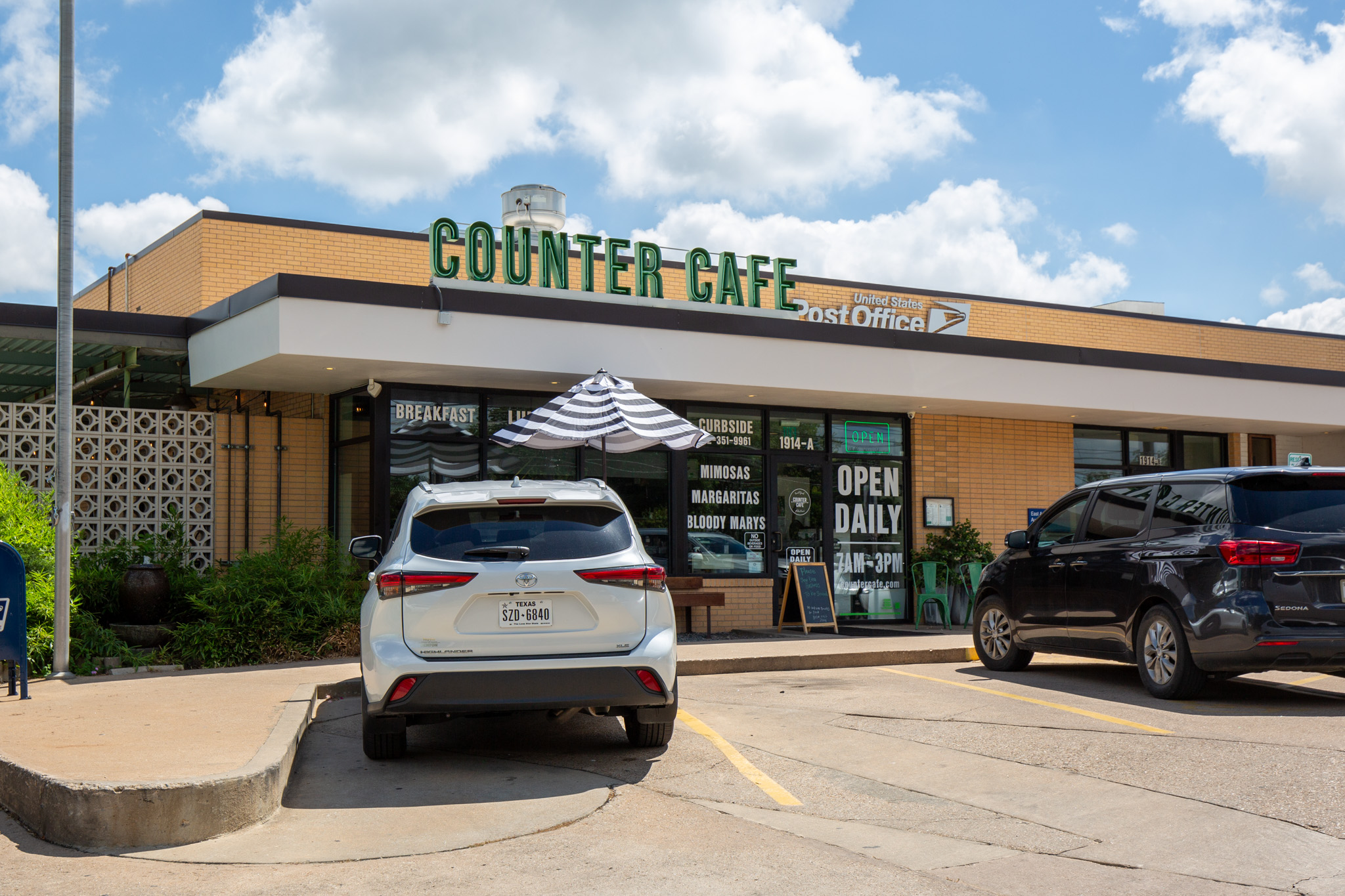 2235 E 6th ST 204, Austin, TX, 78702 | 2130819 | Realty Texas LLC