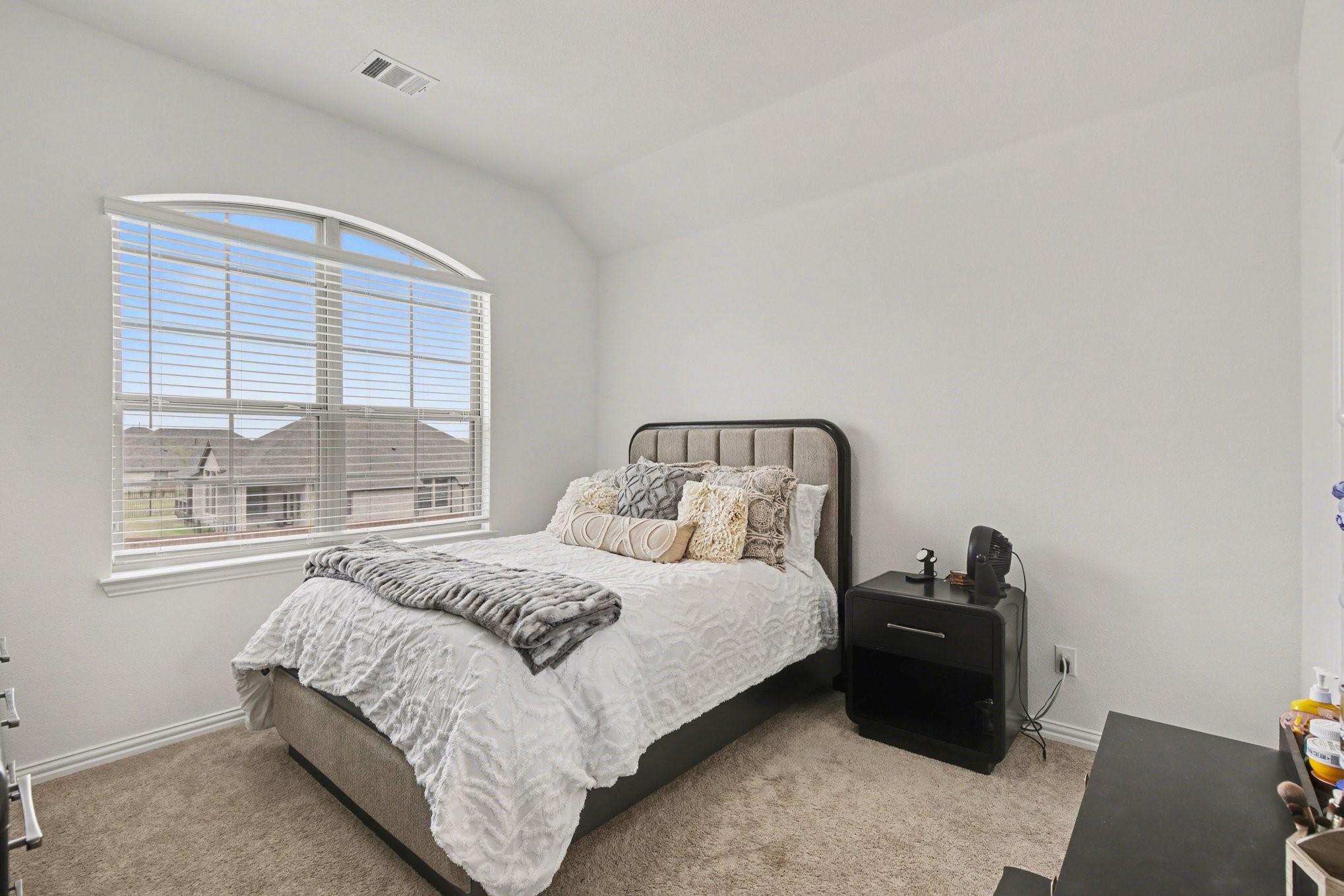 4204 Hacienda Parkway, Joshua, TX, 76058 | 21217165 | Realty Texas LLC