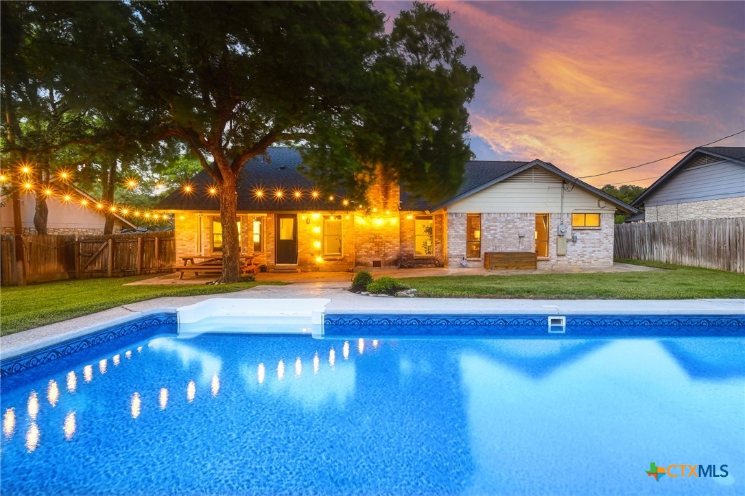 1306 Oakridge Drive, Round Rock, TX, 78681 | 609623 | Realty Texas LLC