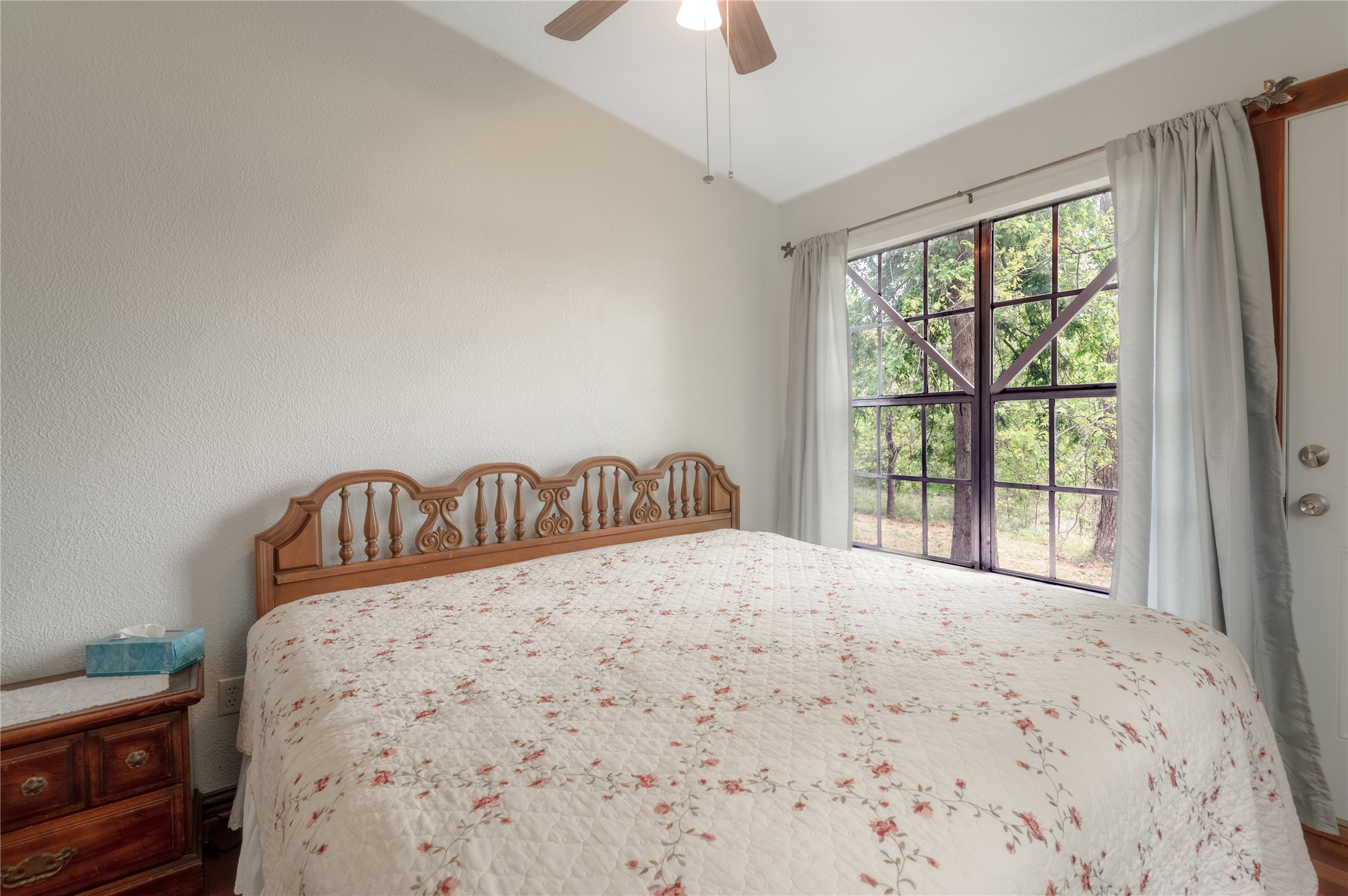 318 Timberline Drive, Trinity, TX, 75862 | 53190867 | Realty Texas LLC