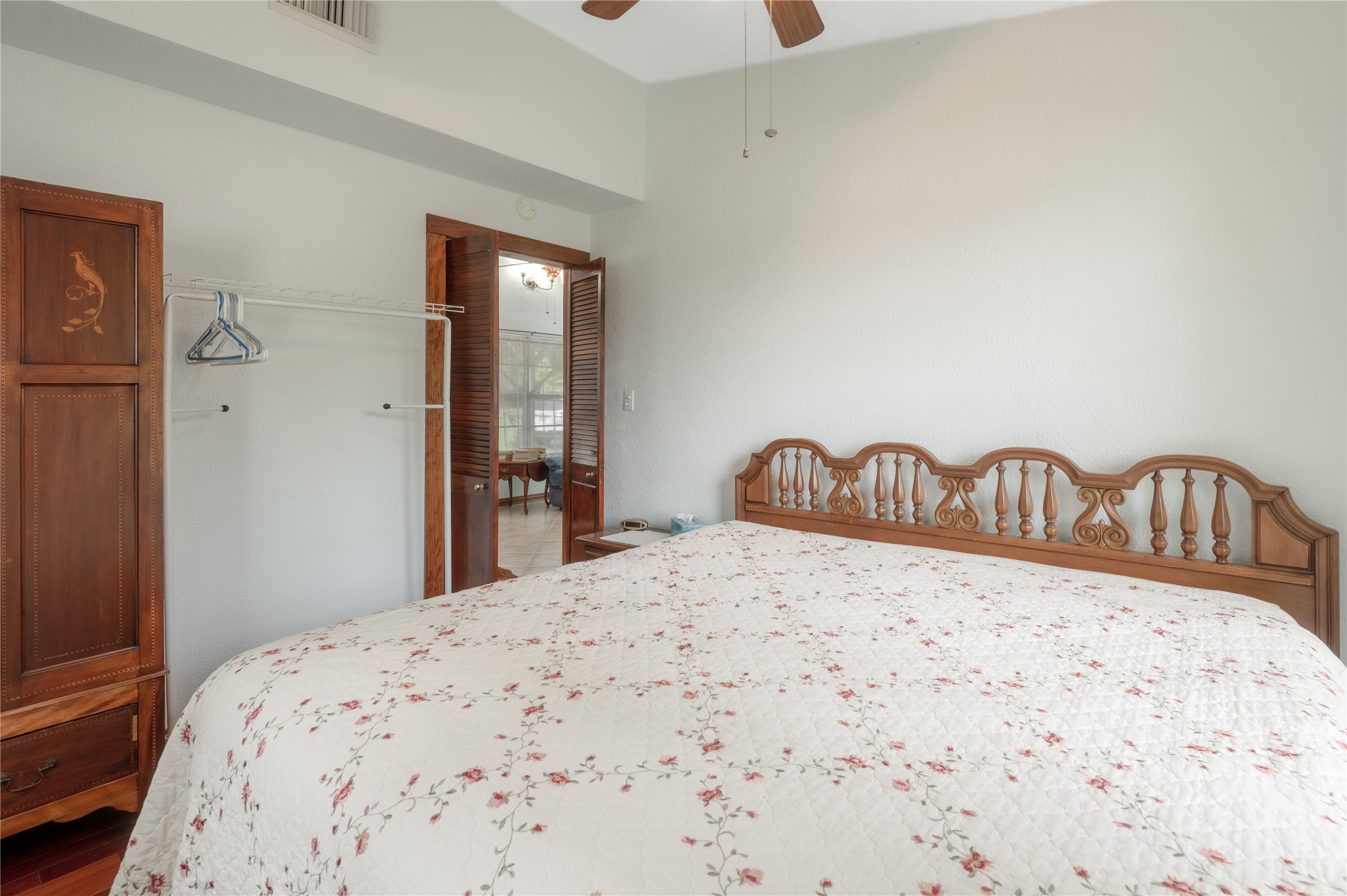 318 Timberline Drive, Trinity, TX, 75862 | 53190867 | Realty Texas LLC